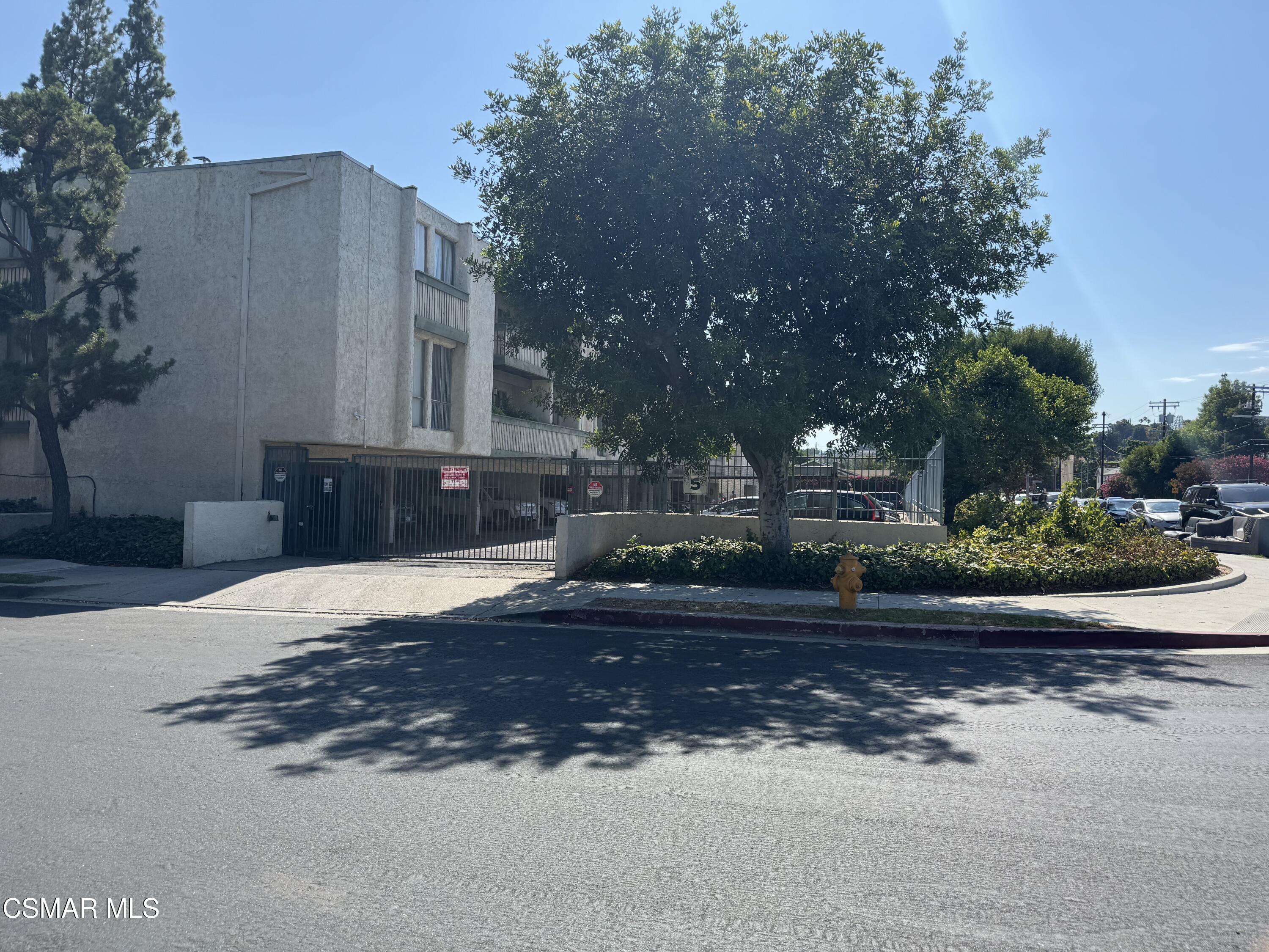 8601 International Avenue, 166