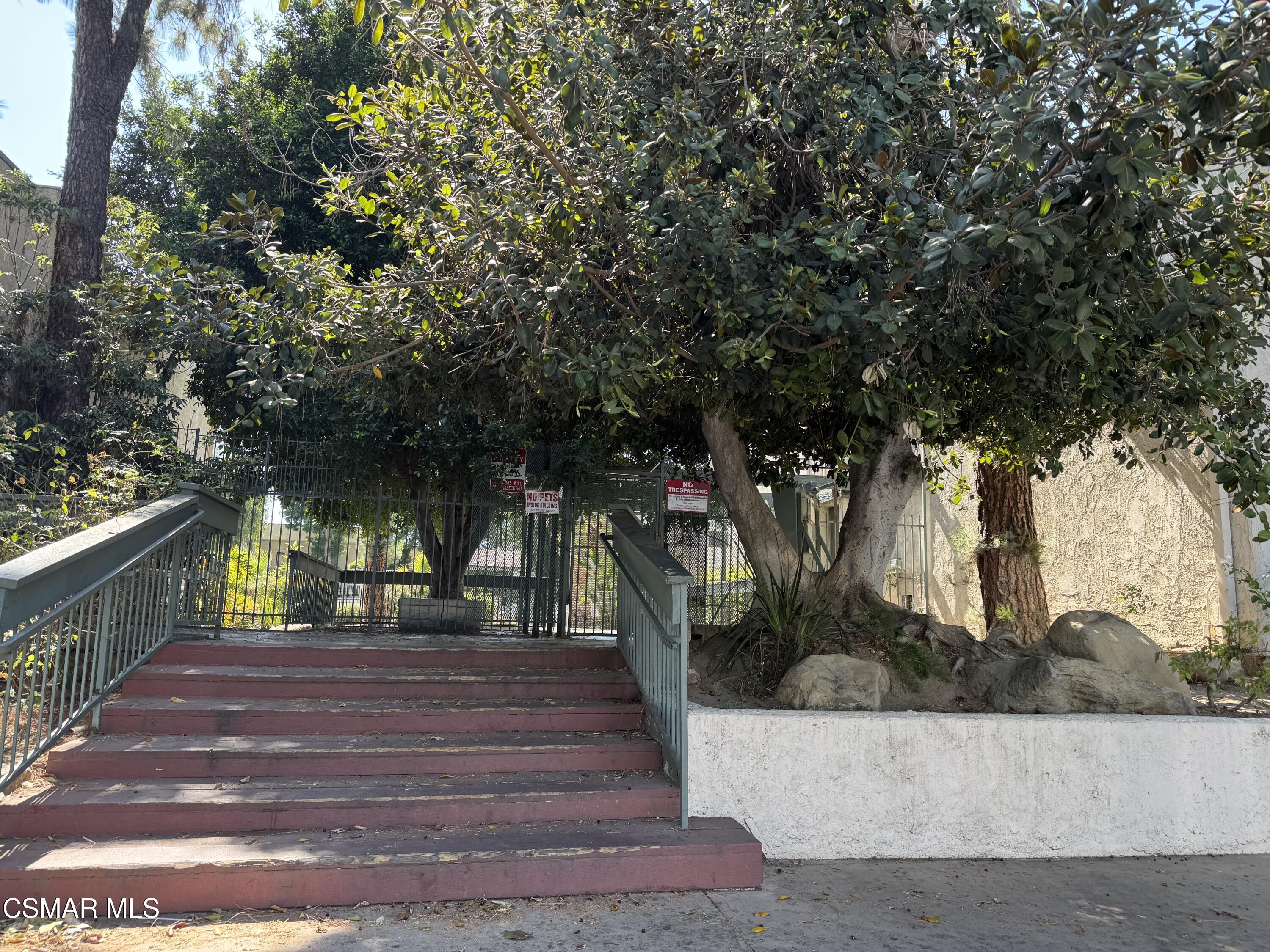 8601 International Avenue, 166