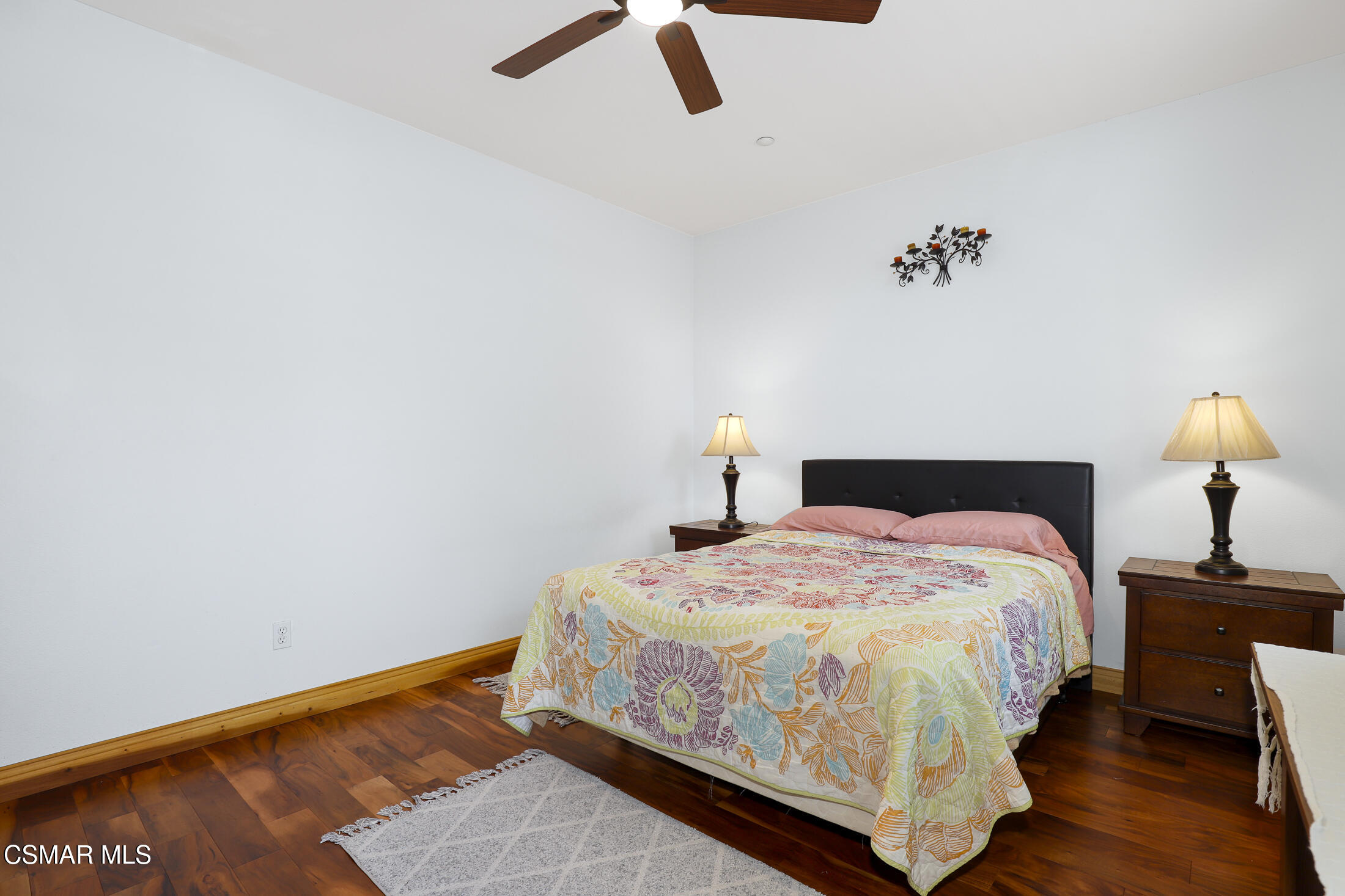 3364 Moss Landing Boulevard, 8