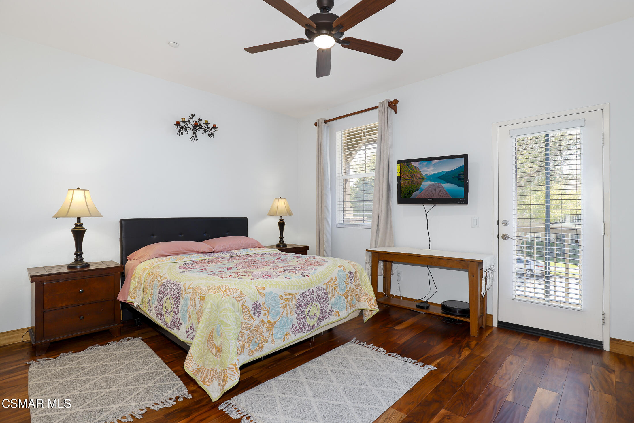 3364 Moss Landing Boulevard, 8