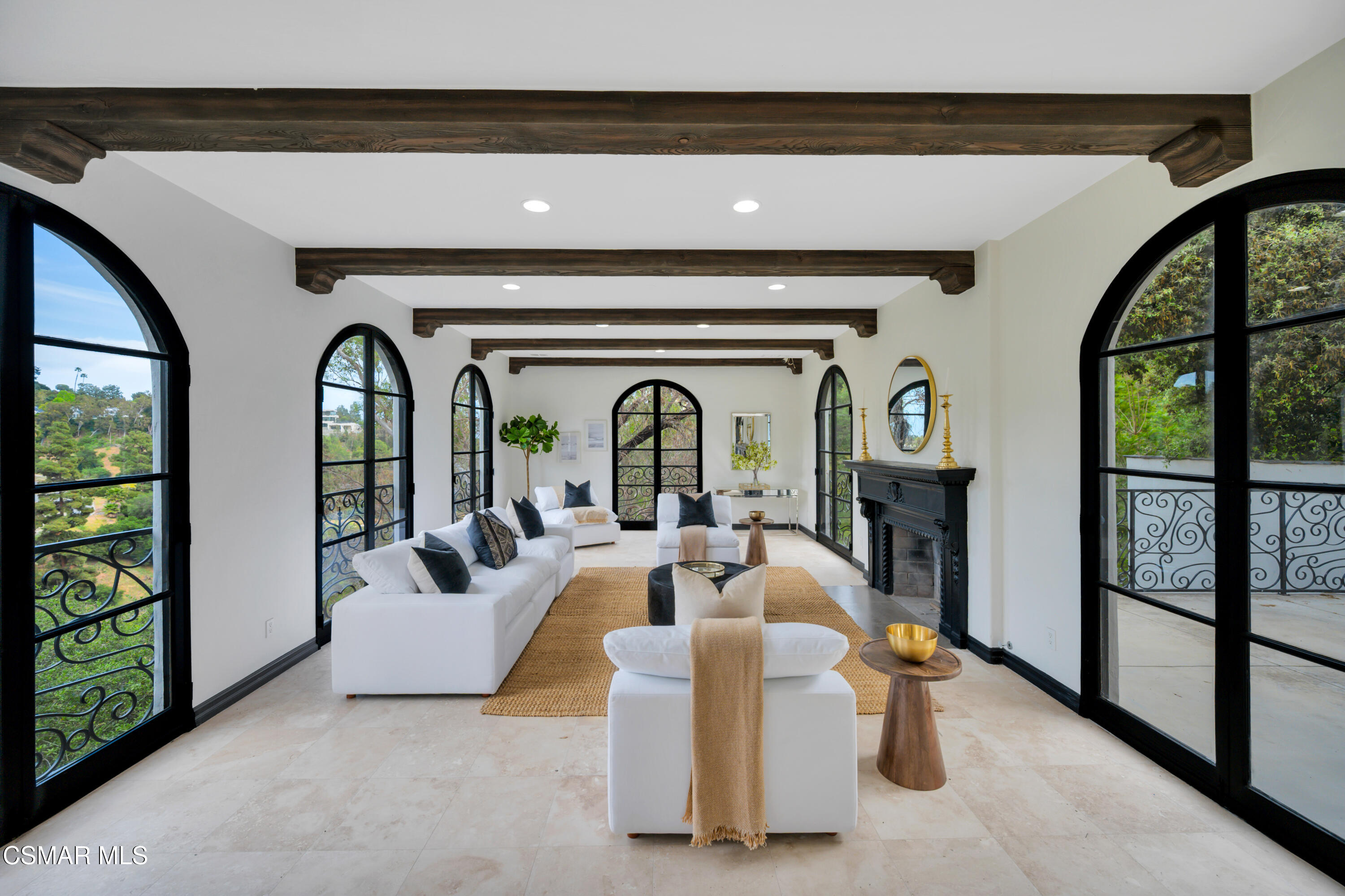 1301 N Beverly Drive