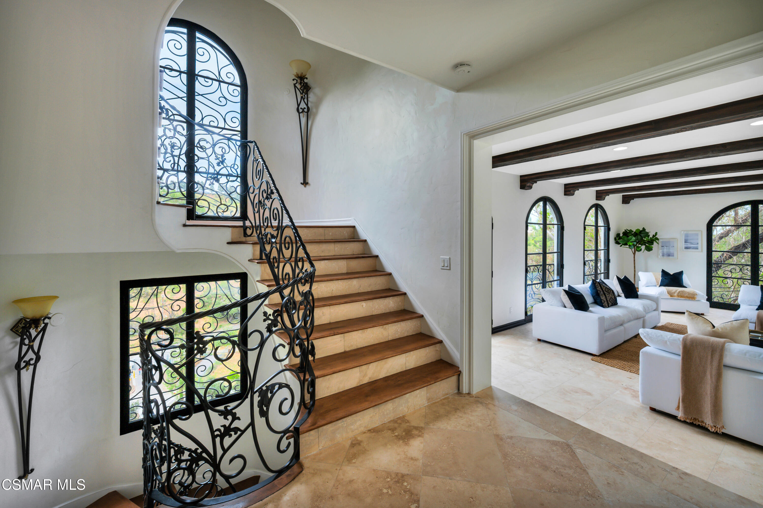 1301 N Beverly Drive