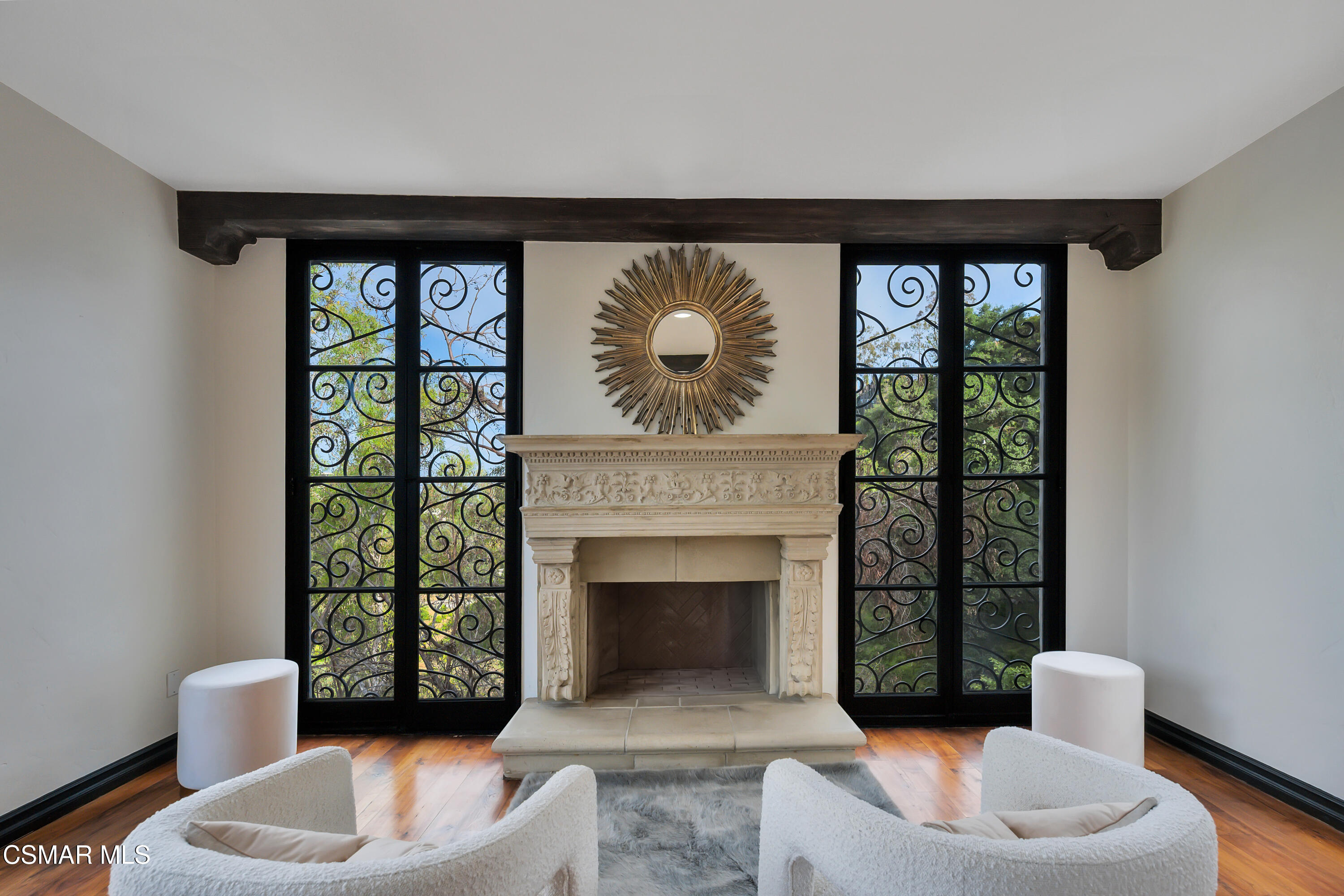 1301 N Beverly Drive