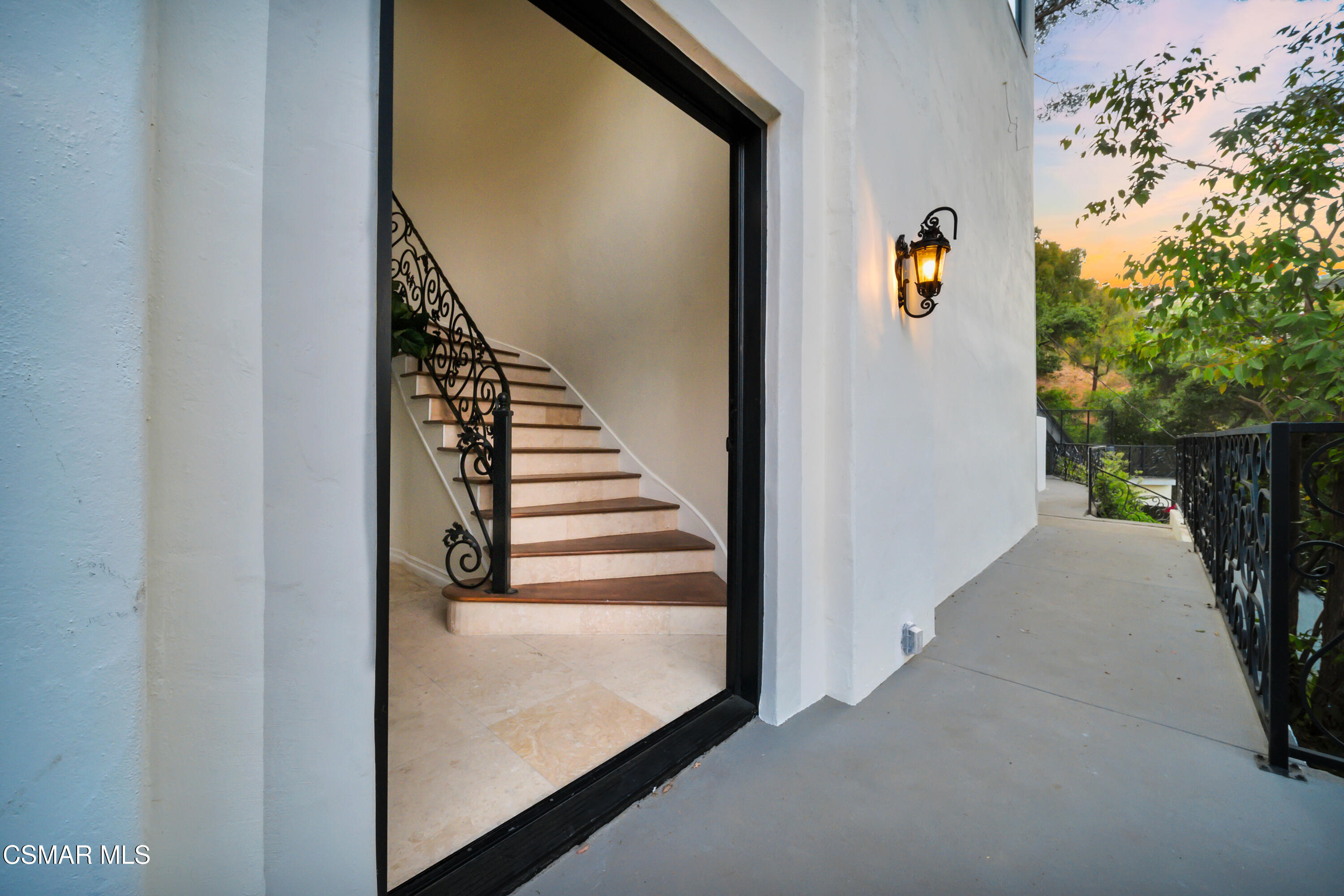 1301 N Beverly Drive
