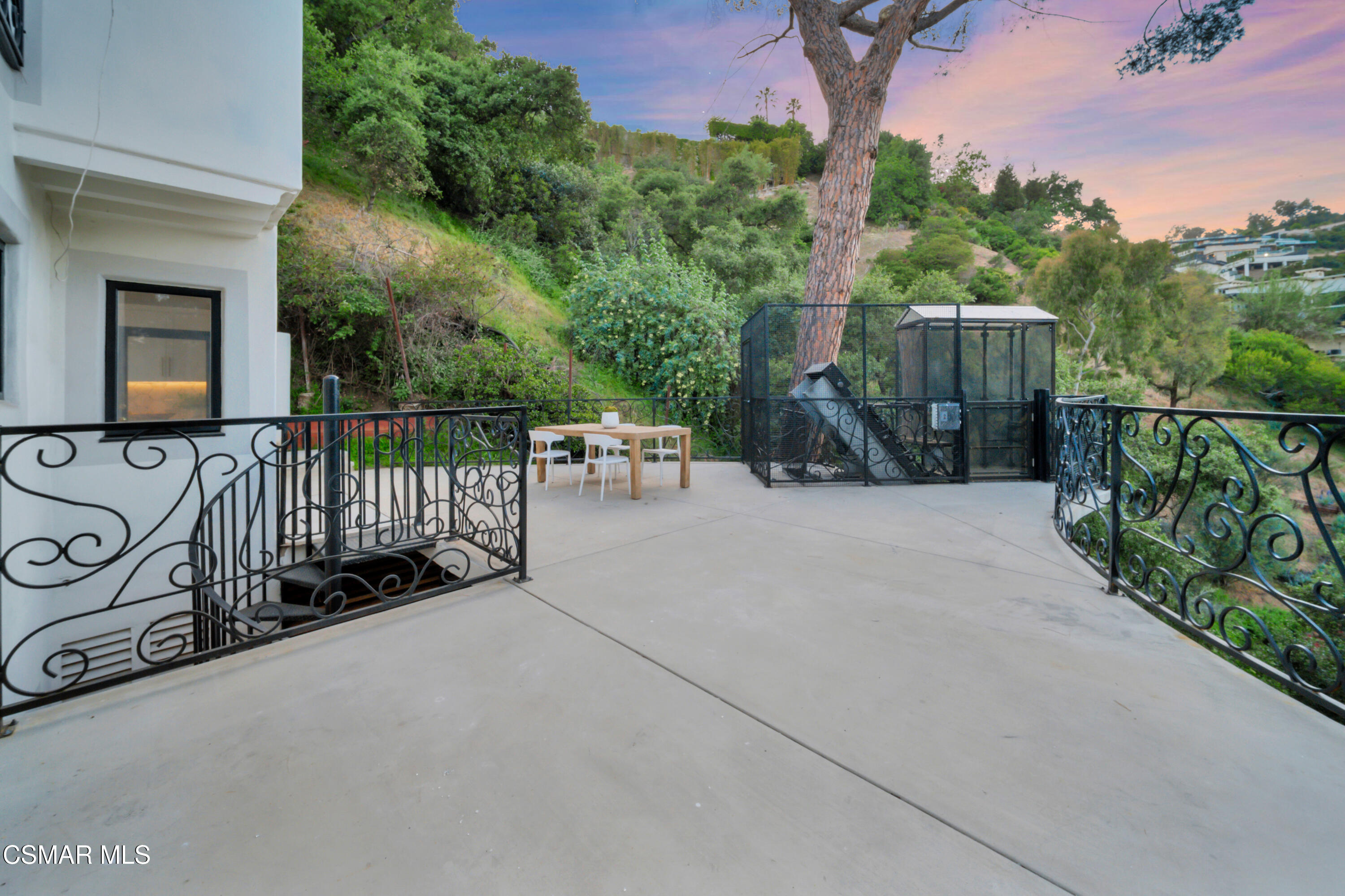 1301 N Beverly Drive