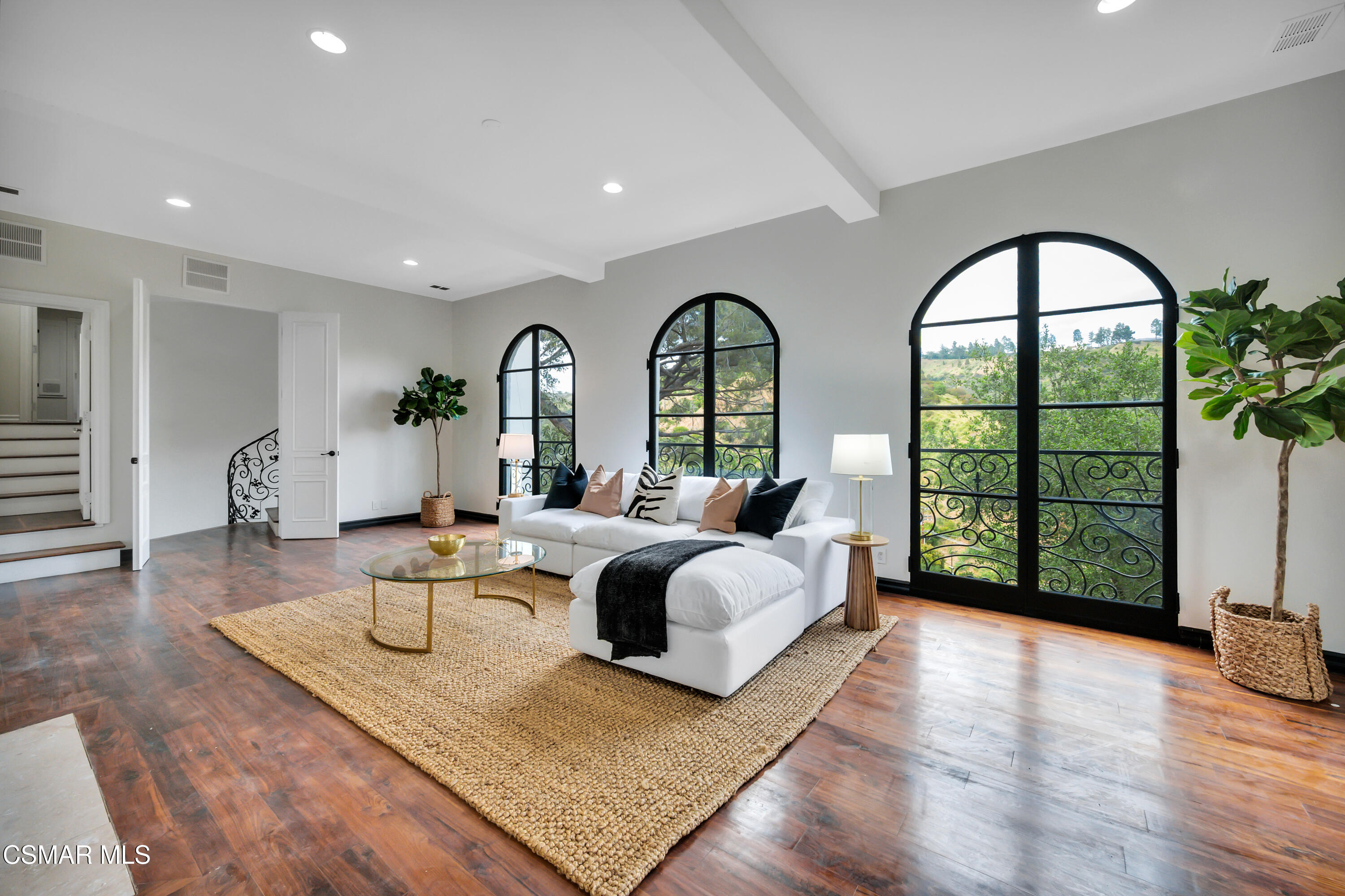 1301 N Beverly Drive