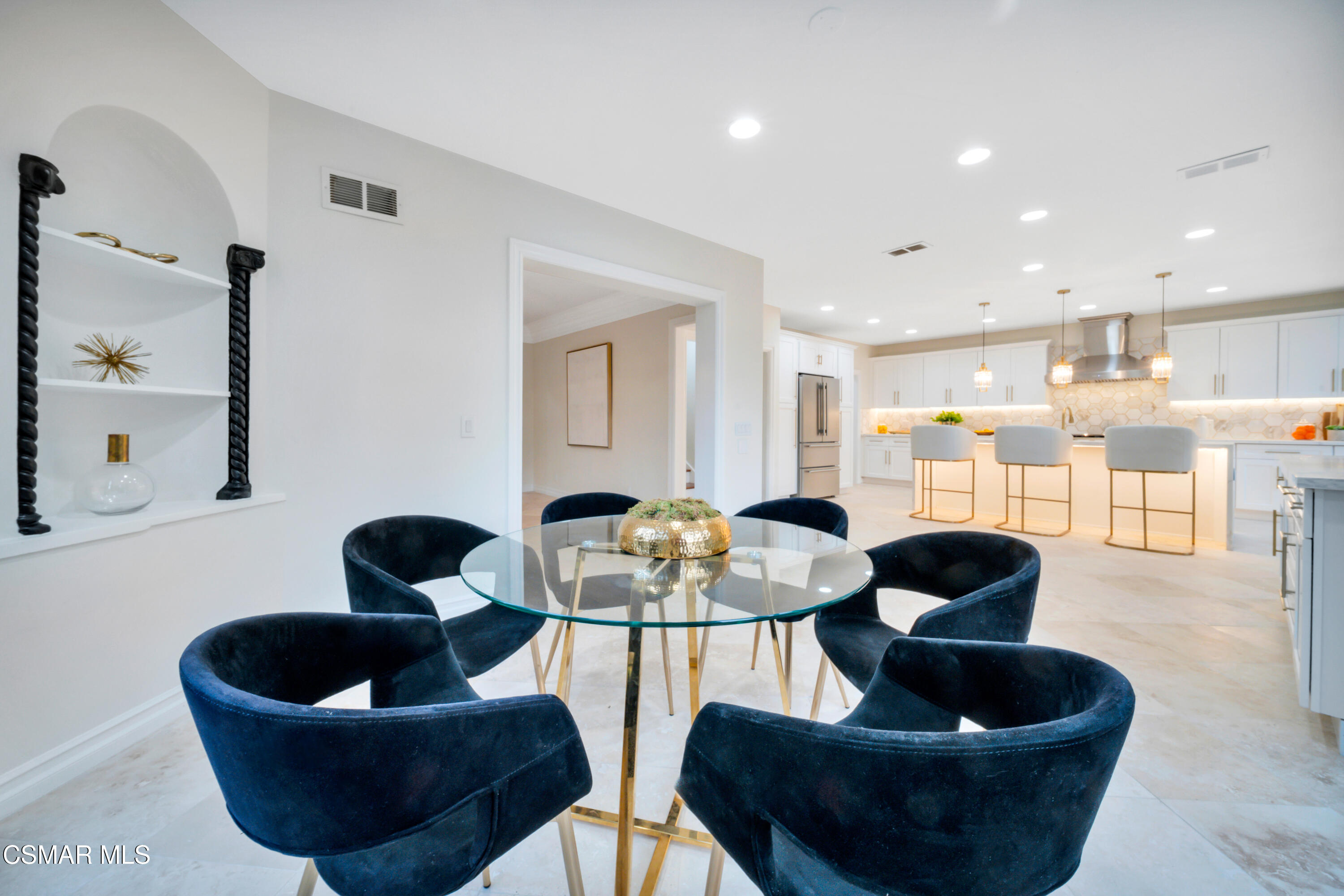 1301 N Beverly Drive