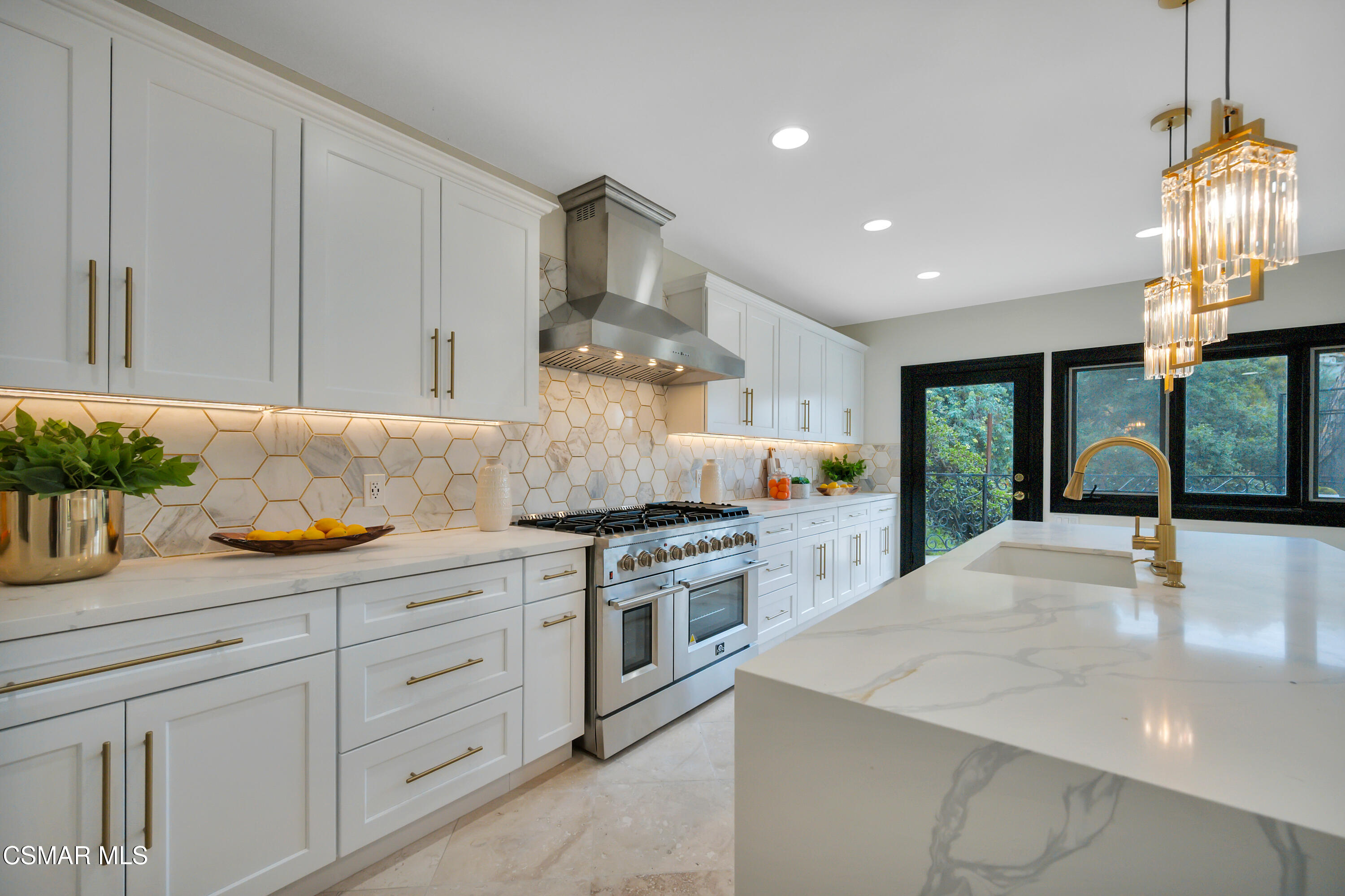 1301 N Beverly Drive