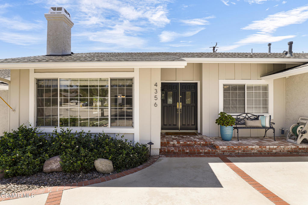 4356 Avenida Simi