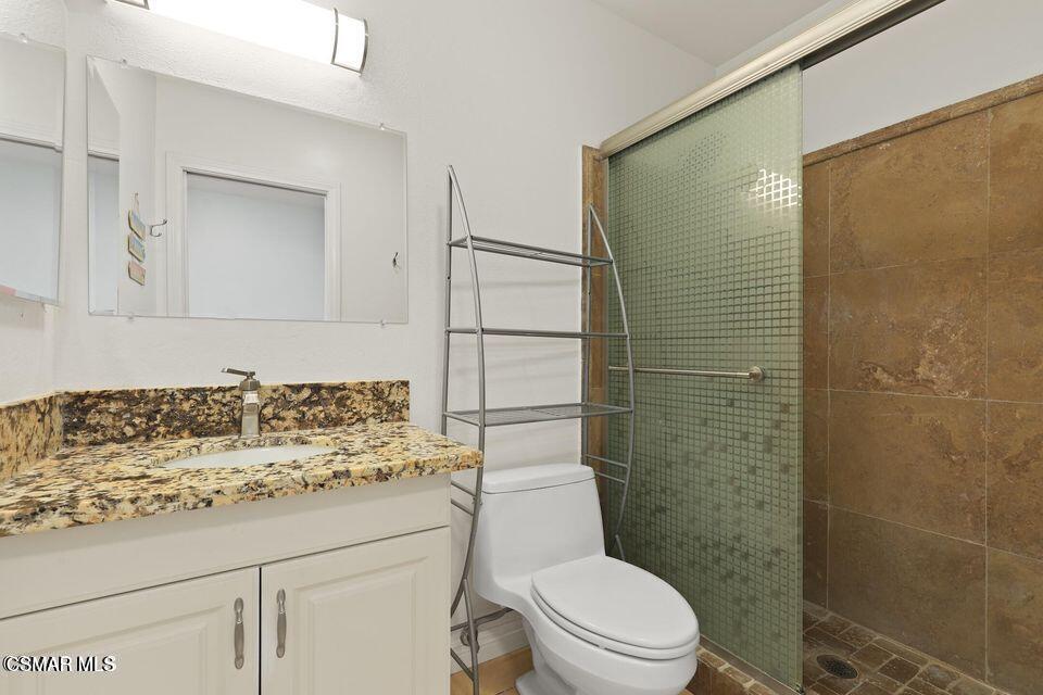 240 E Surfside Drive