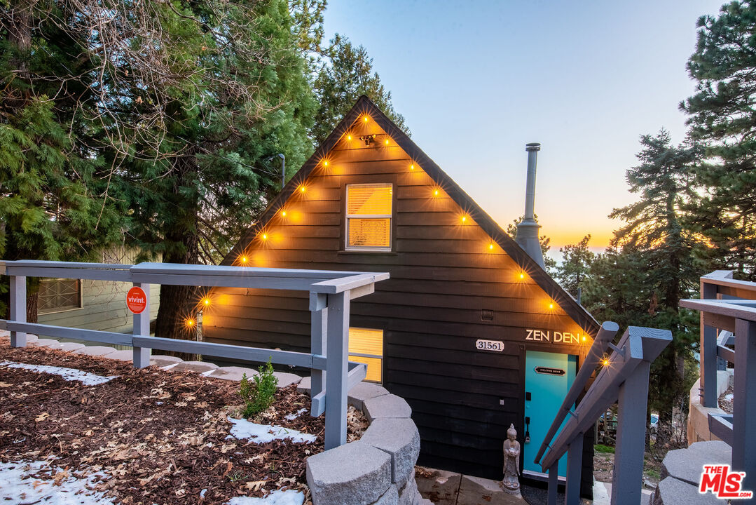 31561 Panorama Dr