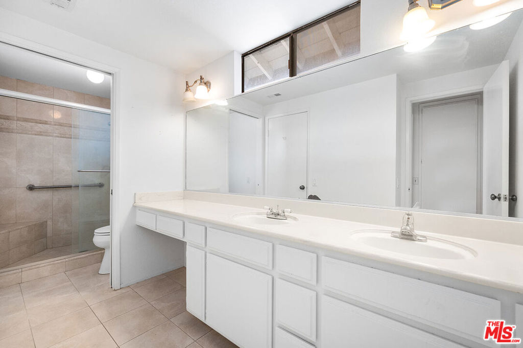 15731 Tetley Street 6K