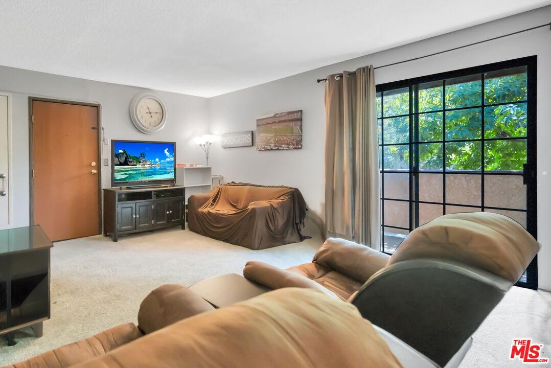 10220 De Soto Ave Unit: 24