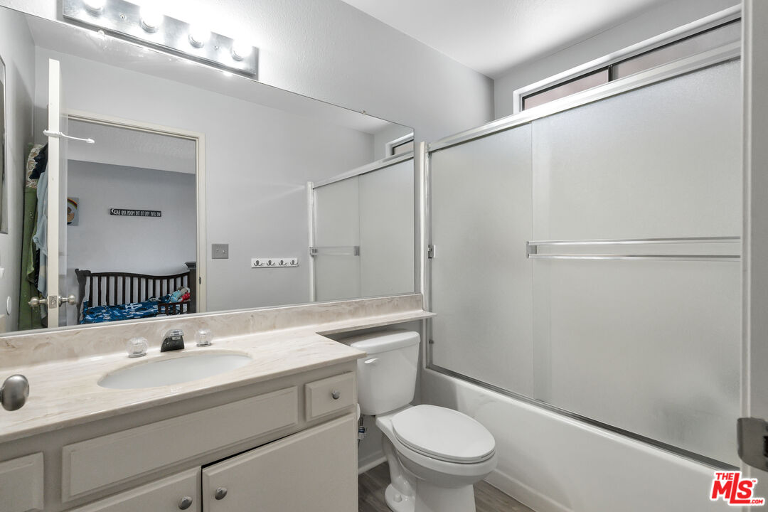 10220 De Soto Ave Unit: 24