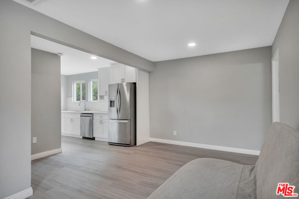 1212 W 92nd Street
