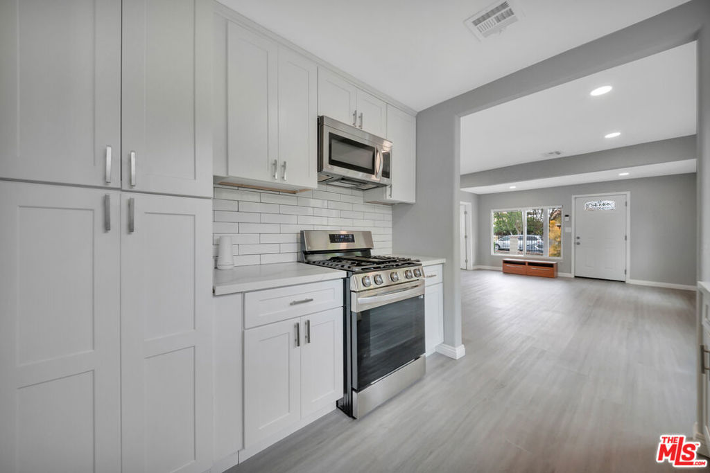 1212 W 92nd Street
