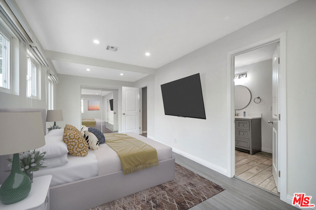 1212 W 92nd Street