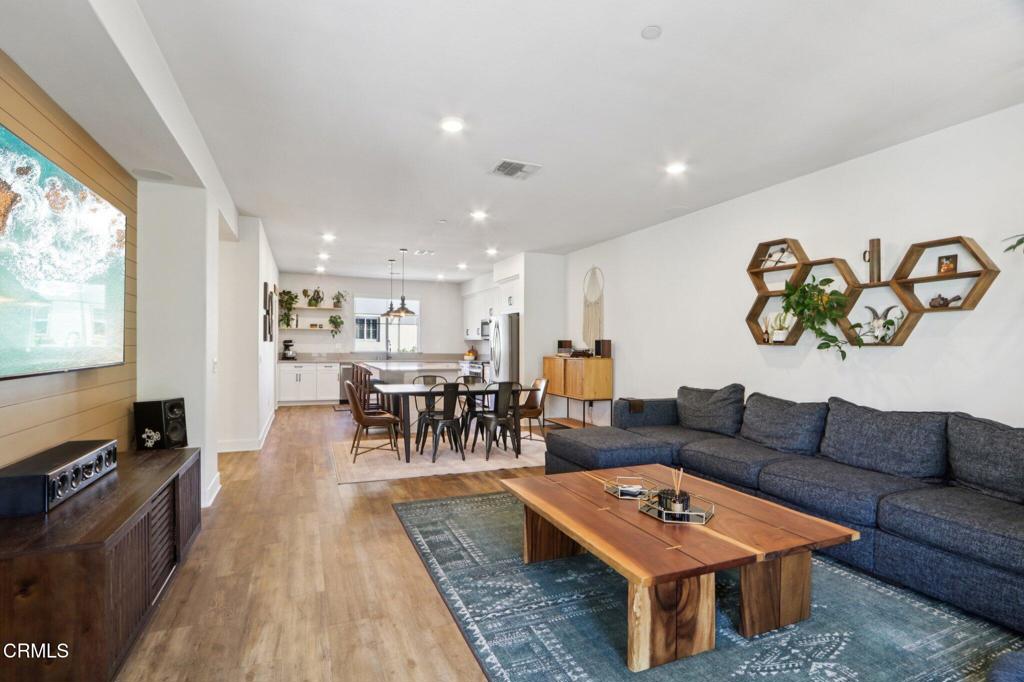 323 Solares Street