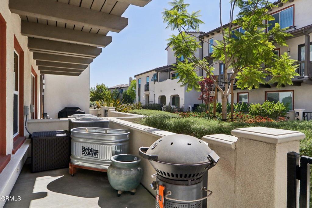 323 Solares Street