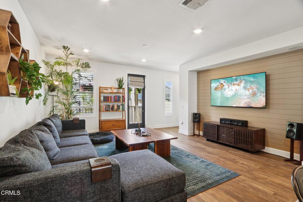 323 Solares Street