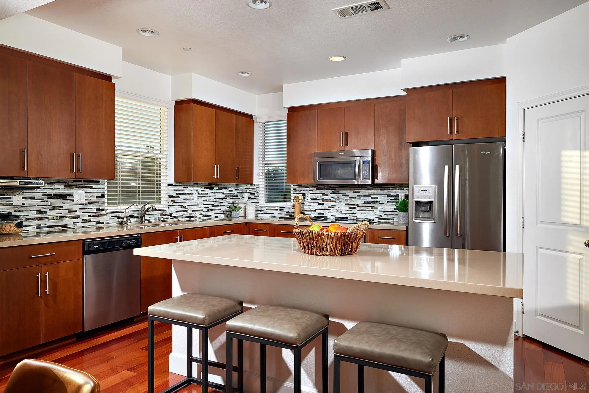 1843 Sea Rocket Lane