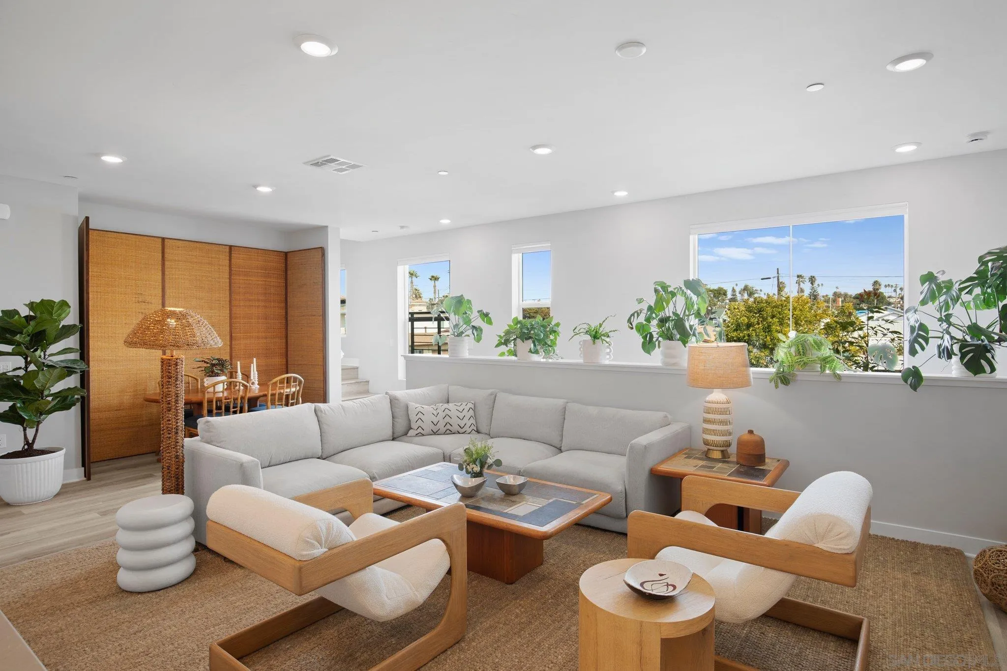 1021 S Cleveland Unit 104