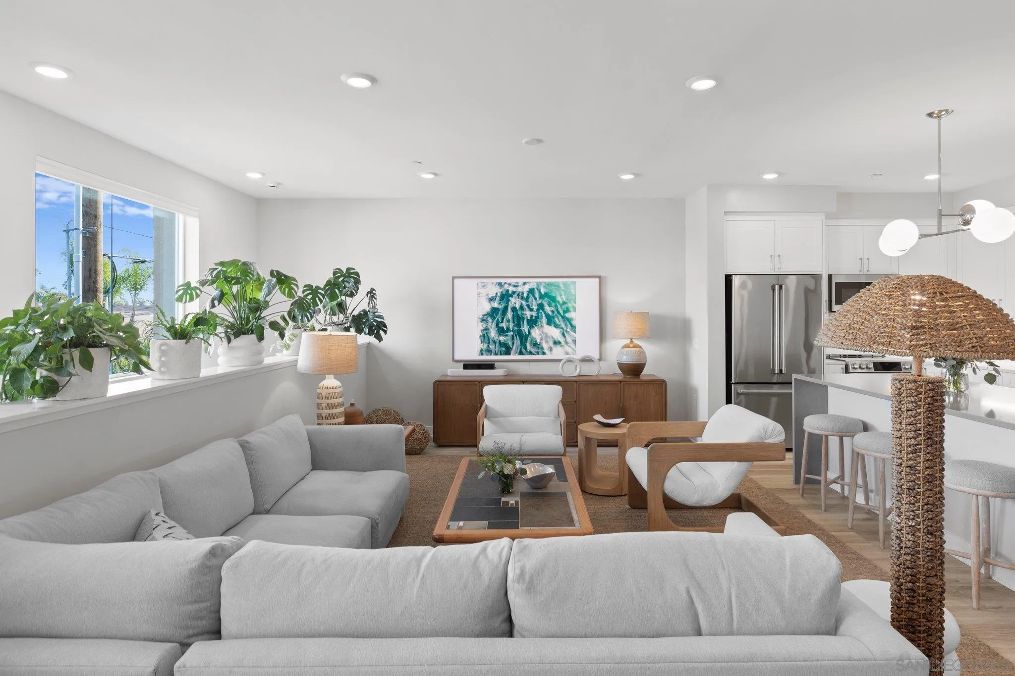 1021 S Cleveland Unit 104