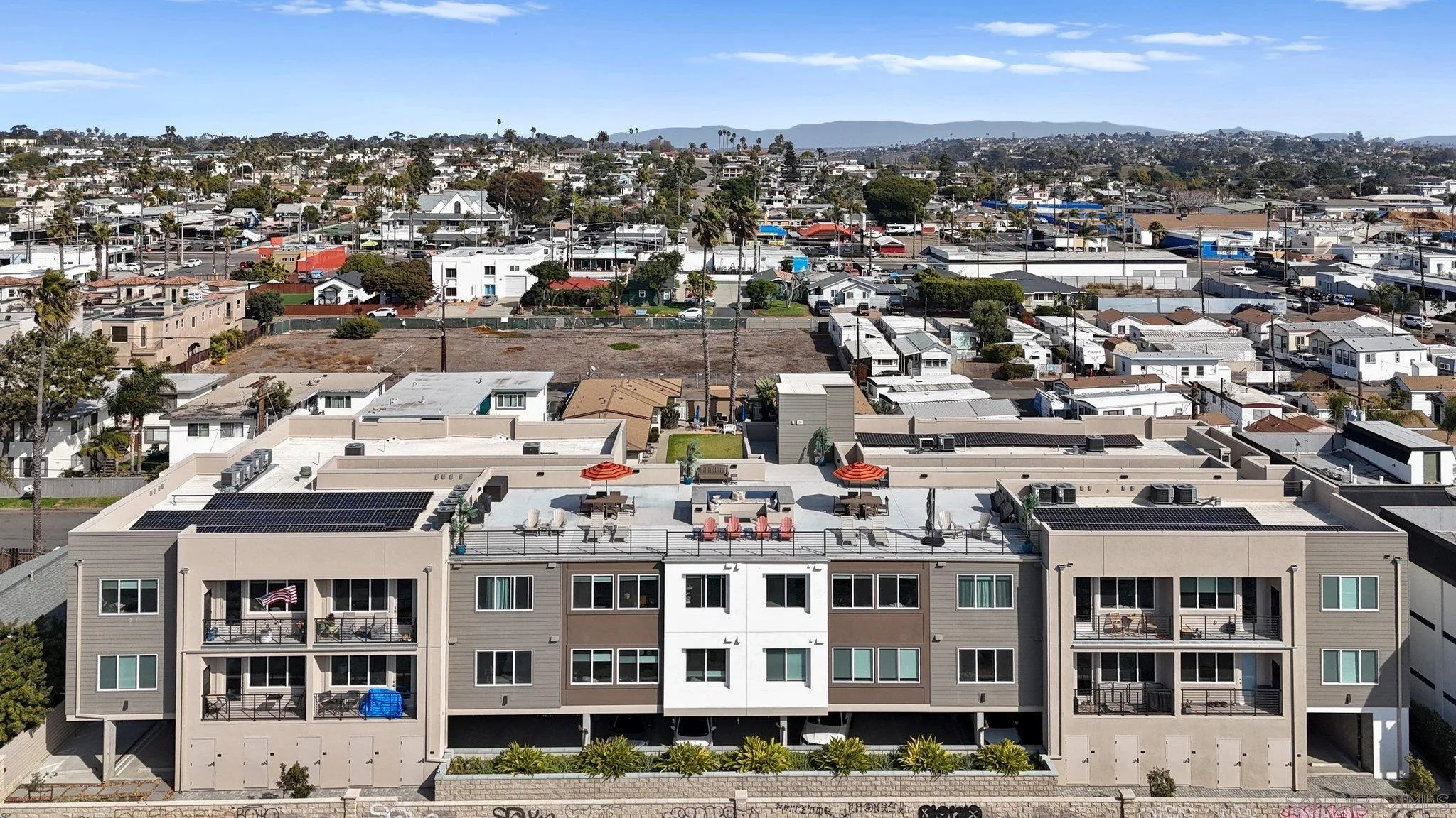 1021 S Cleveland Unit 104