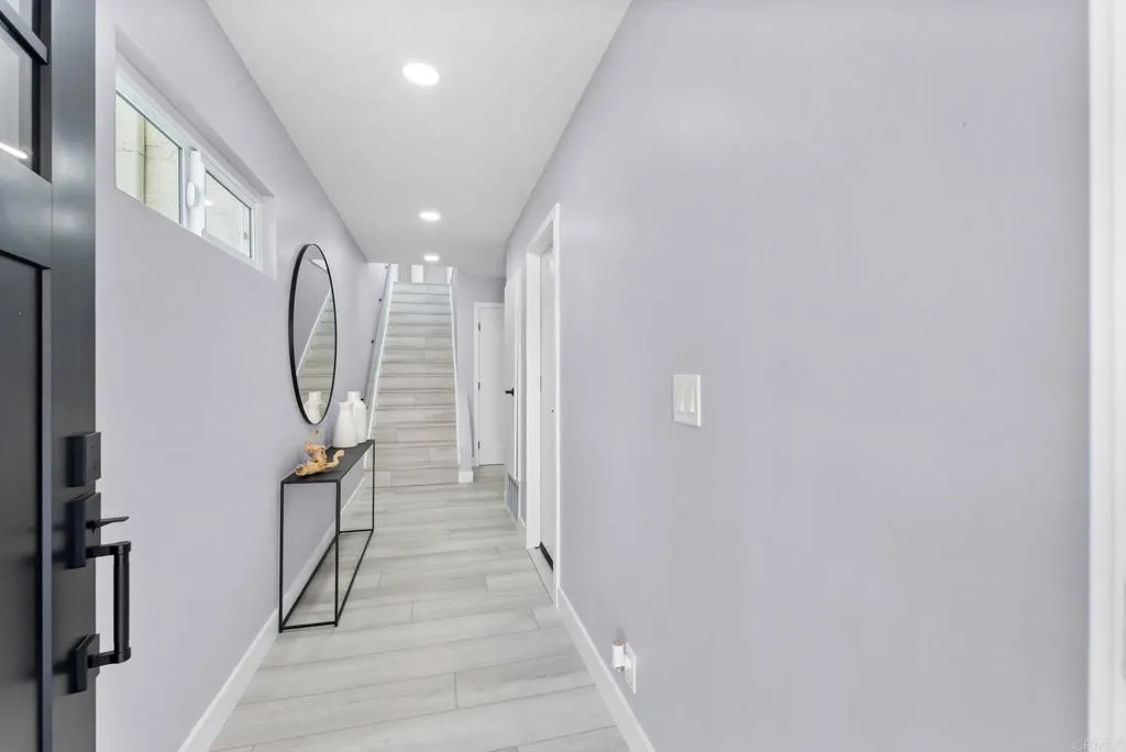 1413 La Salina Street