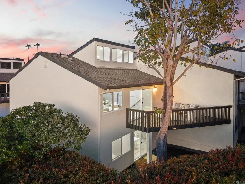 1413 La Salina Street