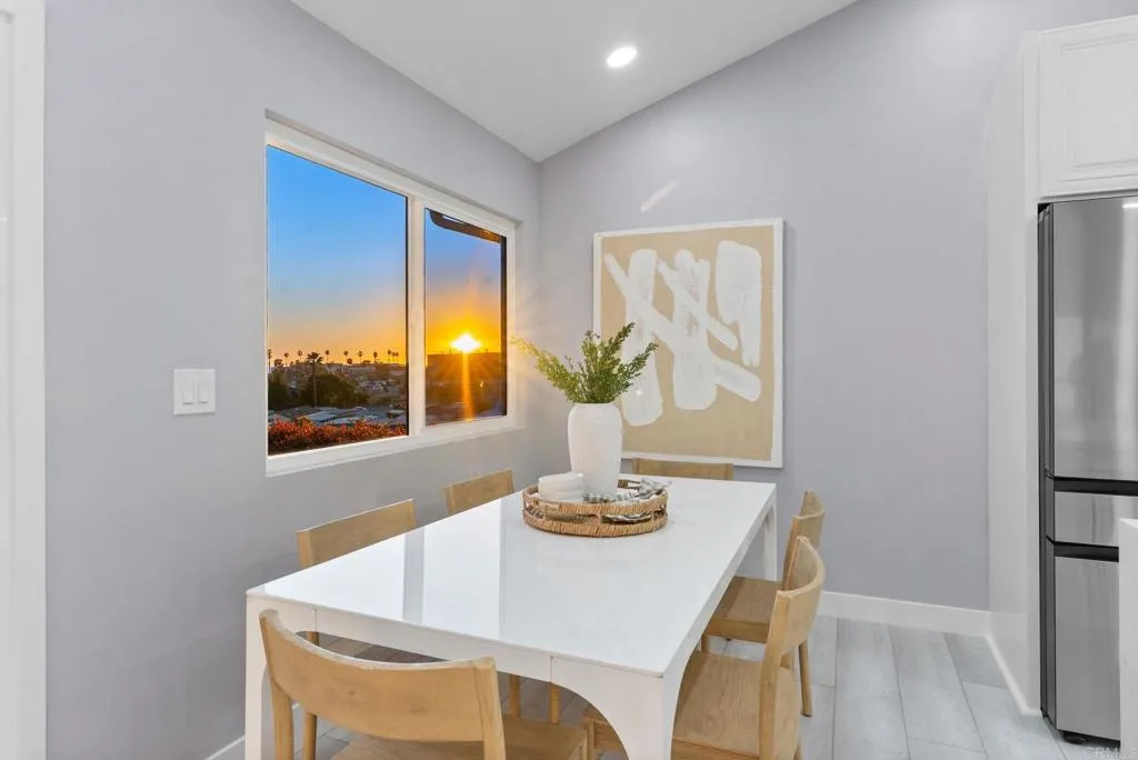 1413 La Salina Street