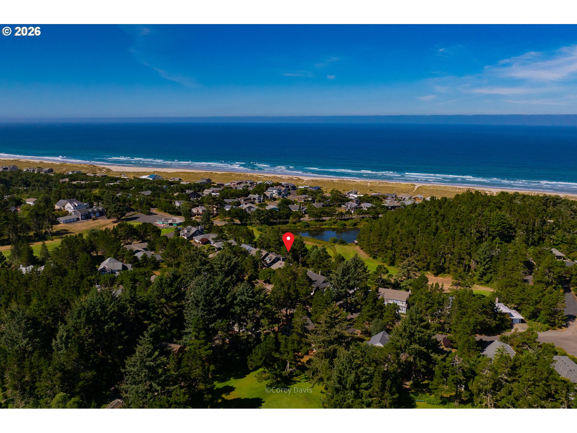 867 LAKEVIEW DR