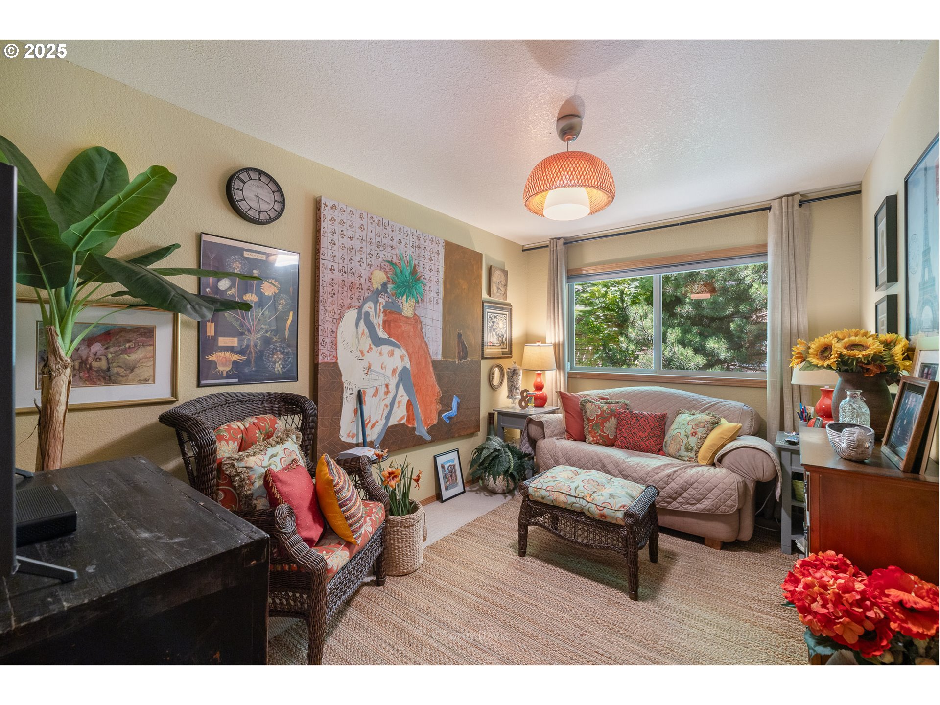 163 AMBER LN