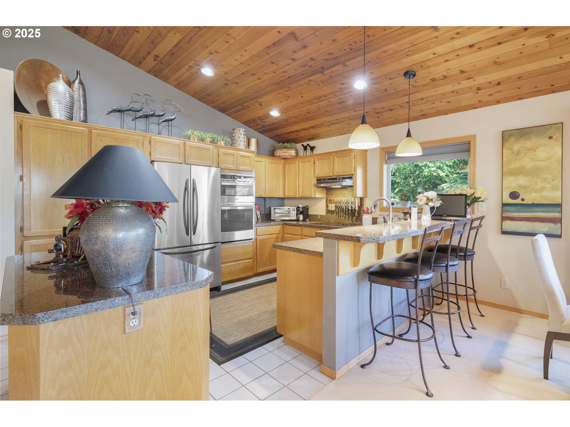 163 AMBER LN
