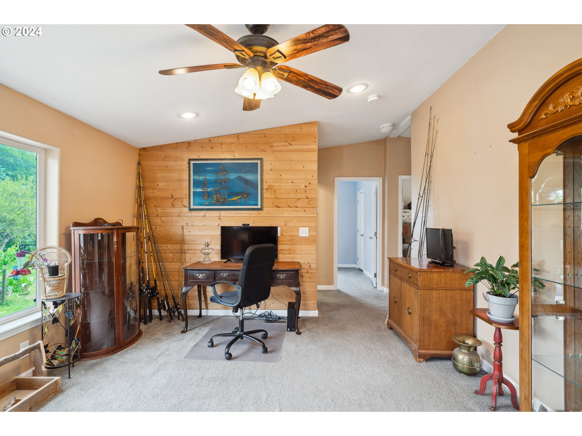11045 SEAMONT WAY