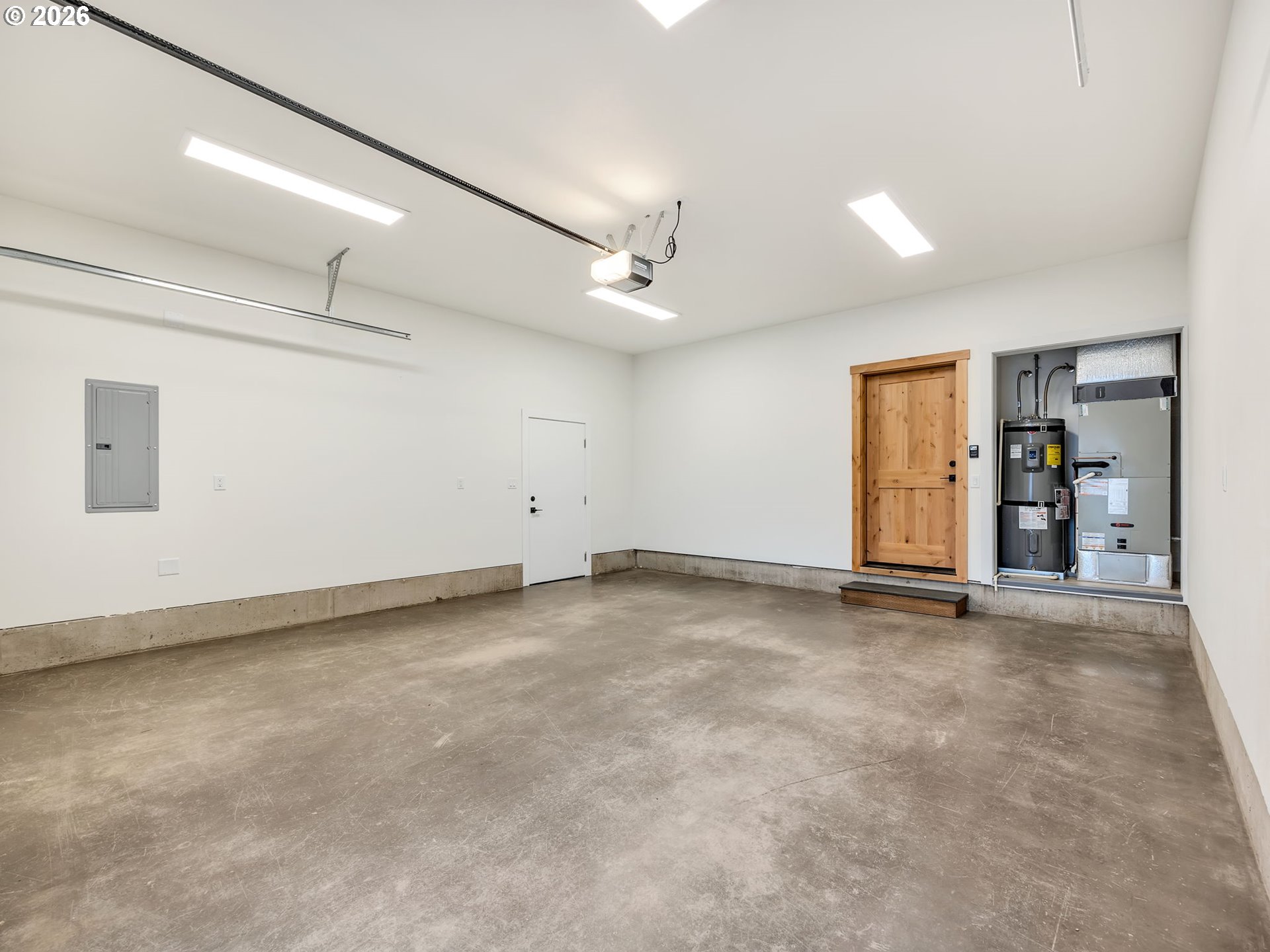 8950 NEHALEM RD