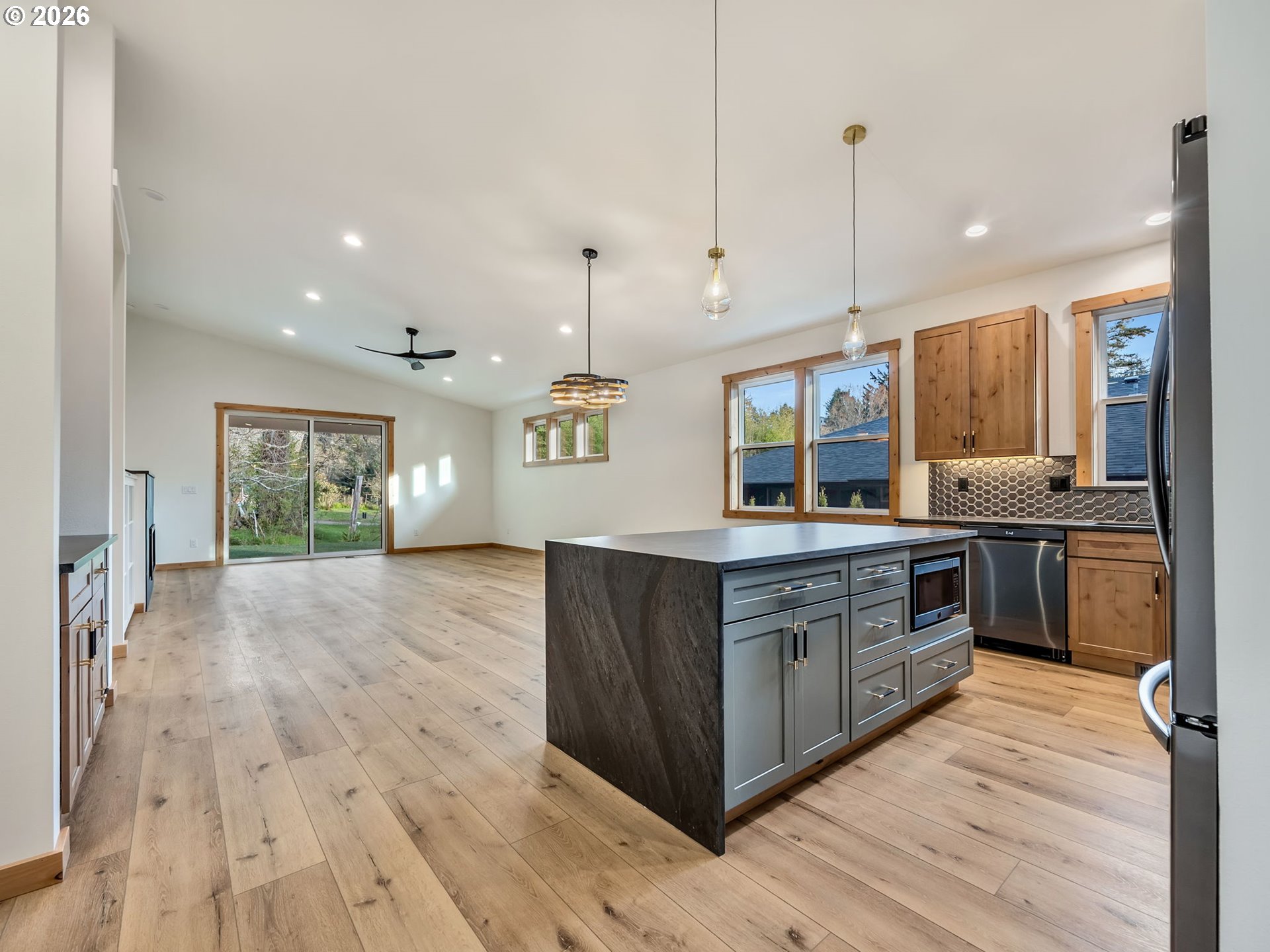 8950 NEHALEM RD