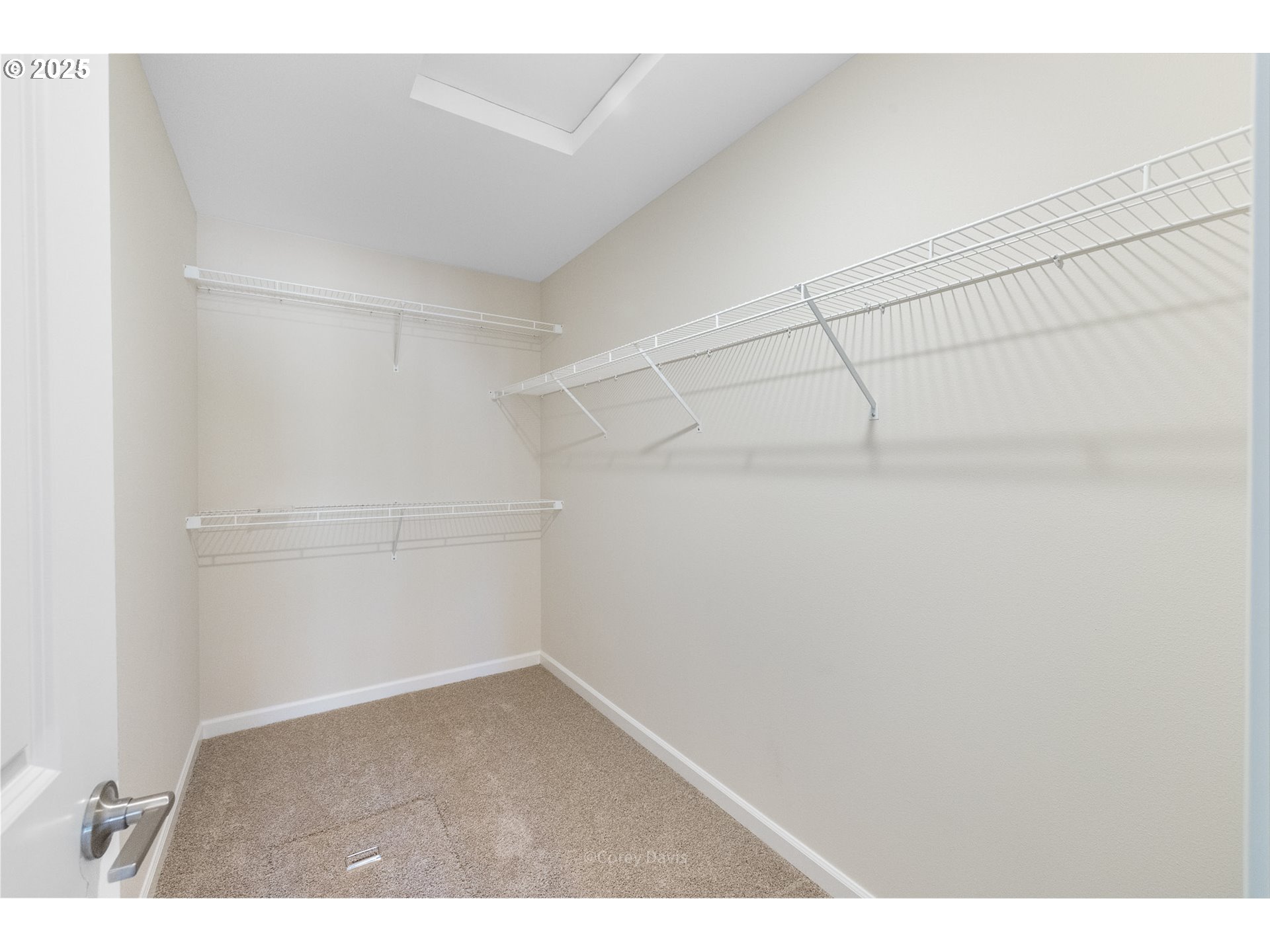 11480 Fern WAY