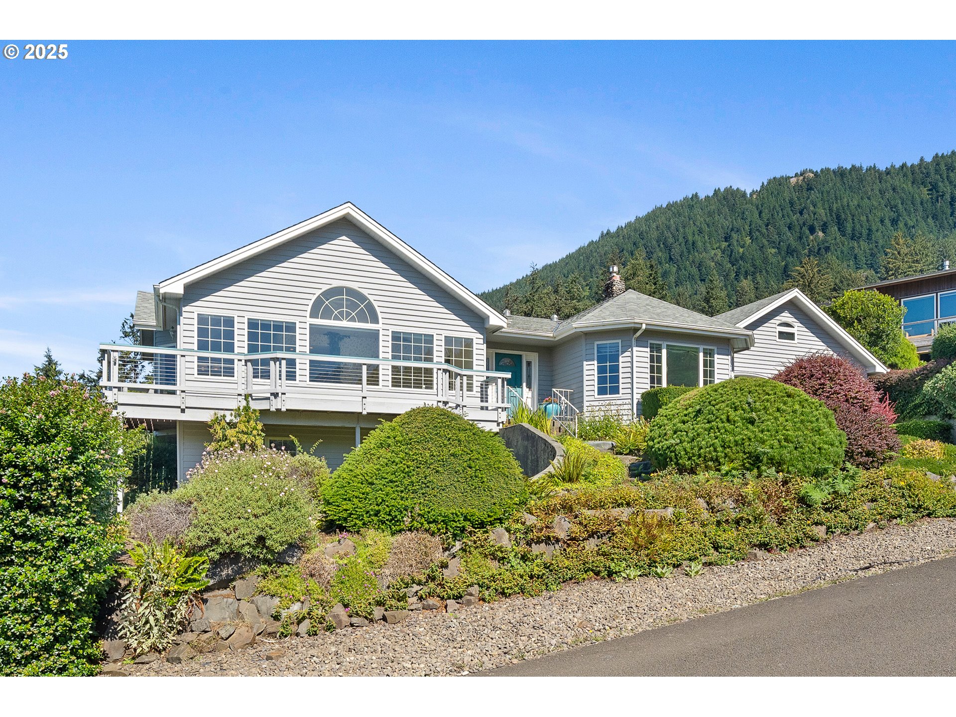 8040 KAHNIE TRAIL LOOP