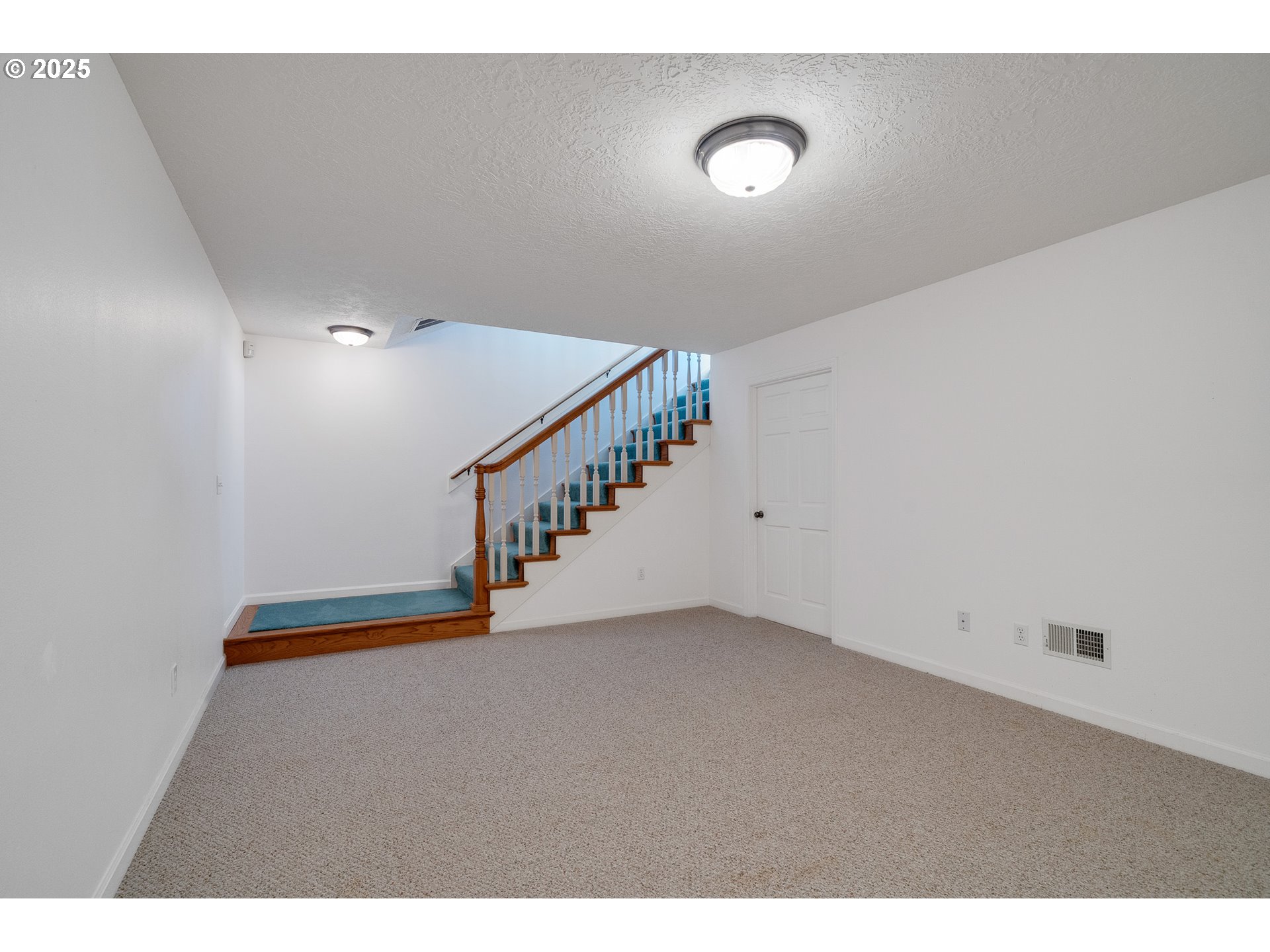8040 KAHNIE TRAIL LOOP