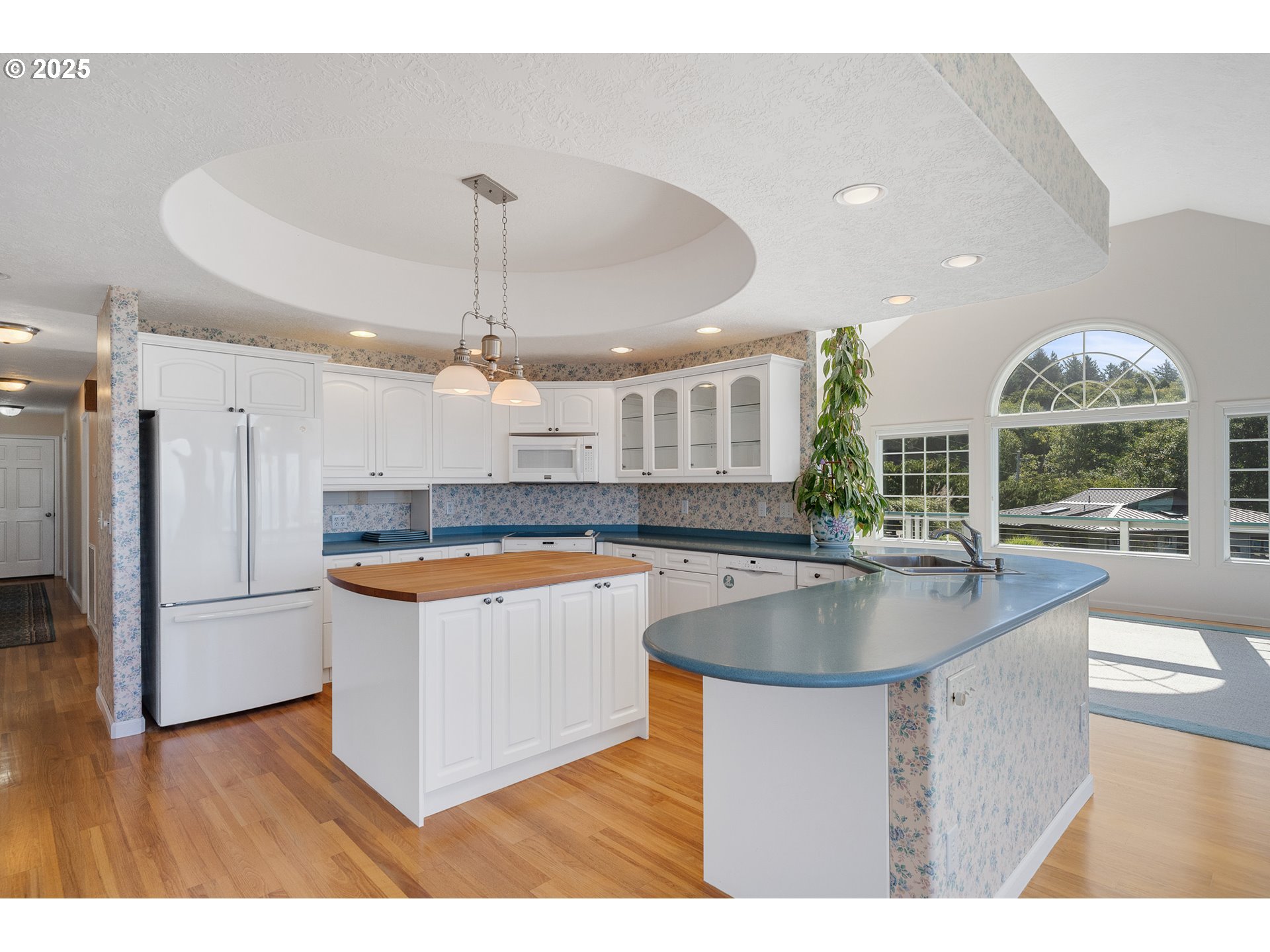 8040 KAHNIE TRAIL LOOP