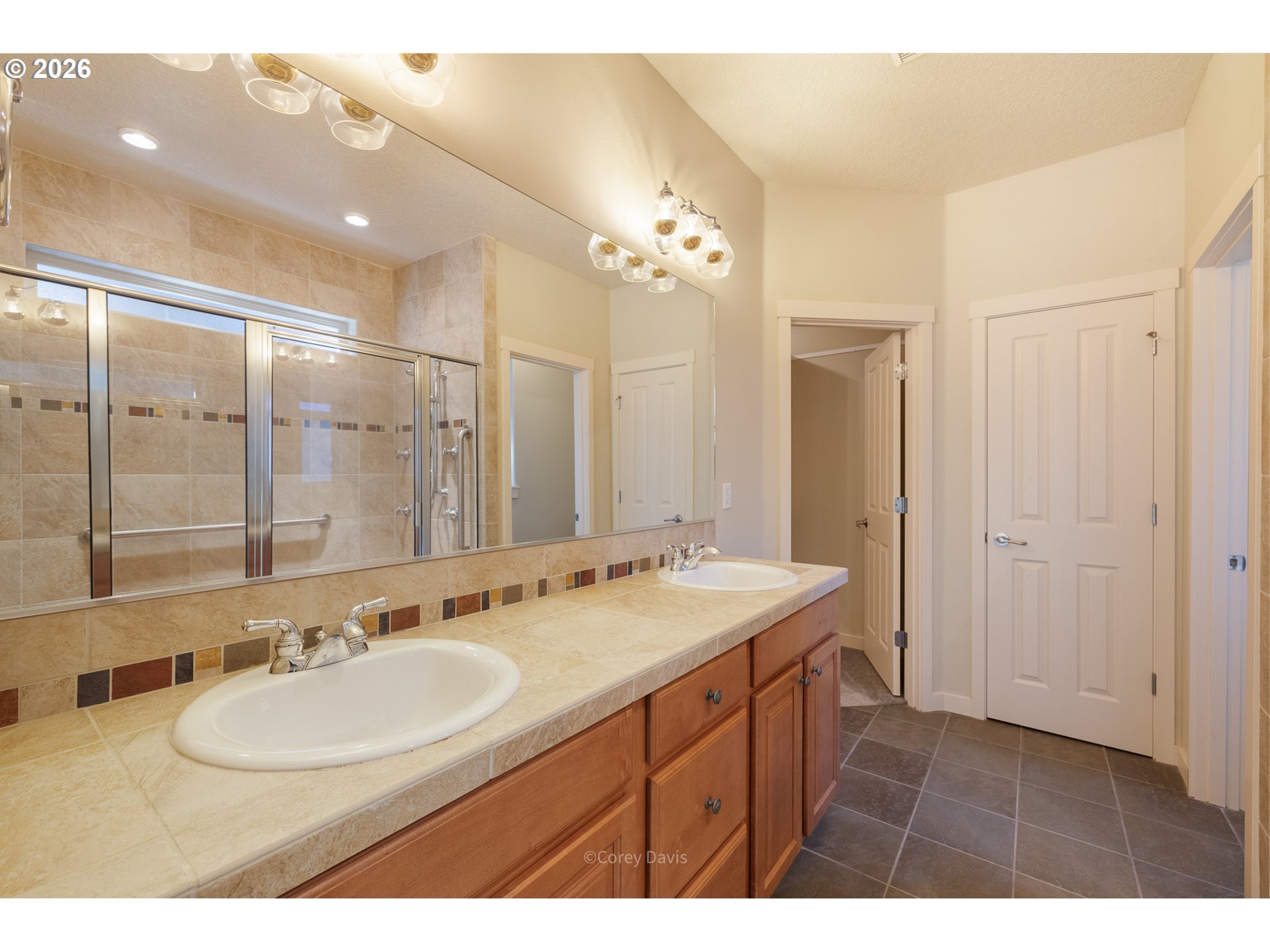 10140 PINE RIDGE DR