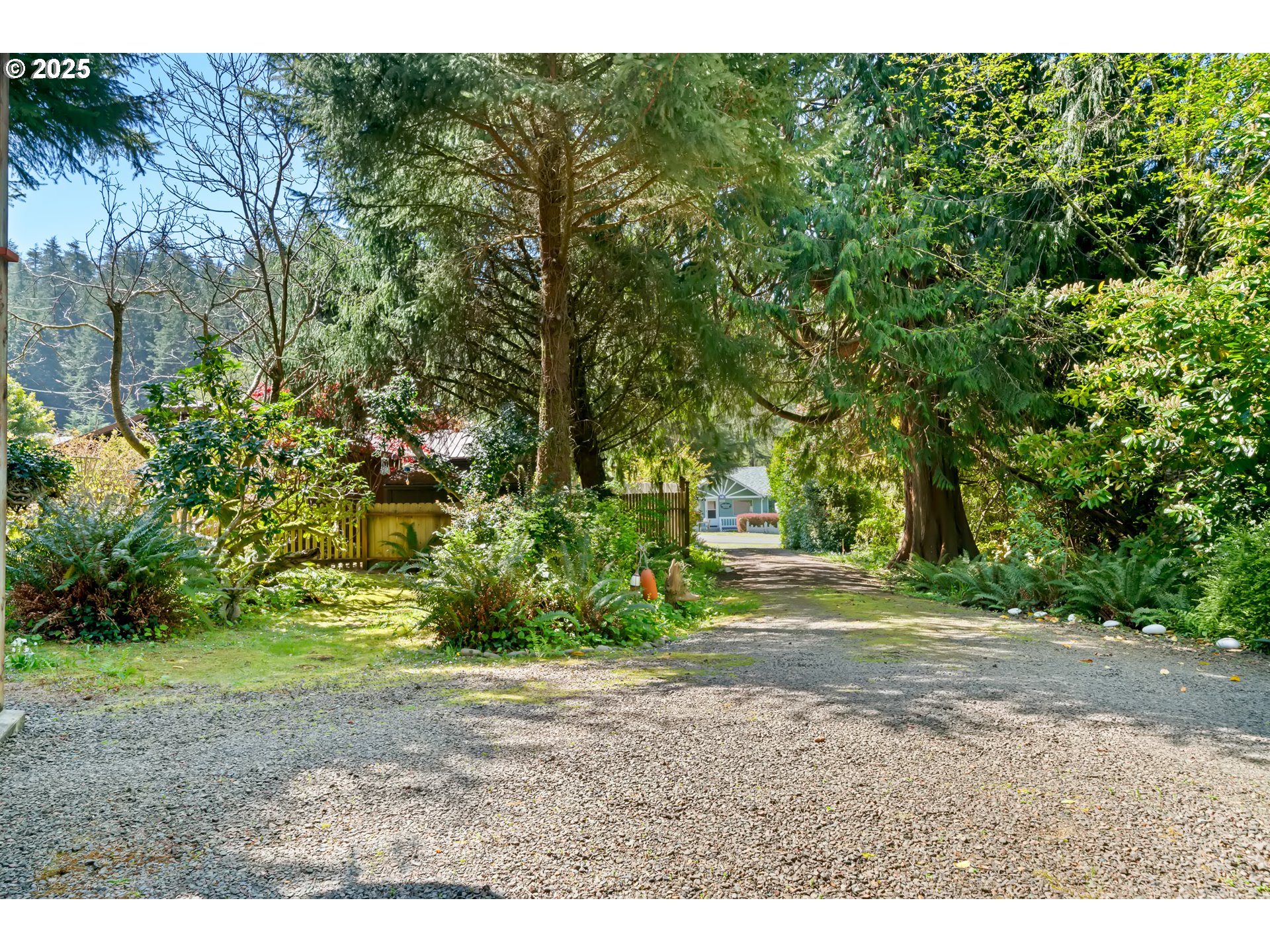 9320 NEHALEM RD