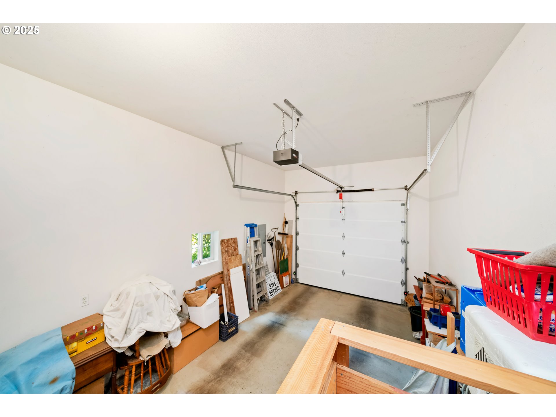 9320 NEHALEM RD