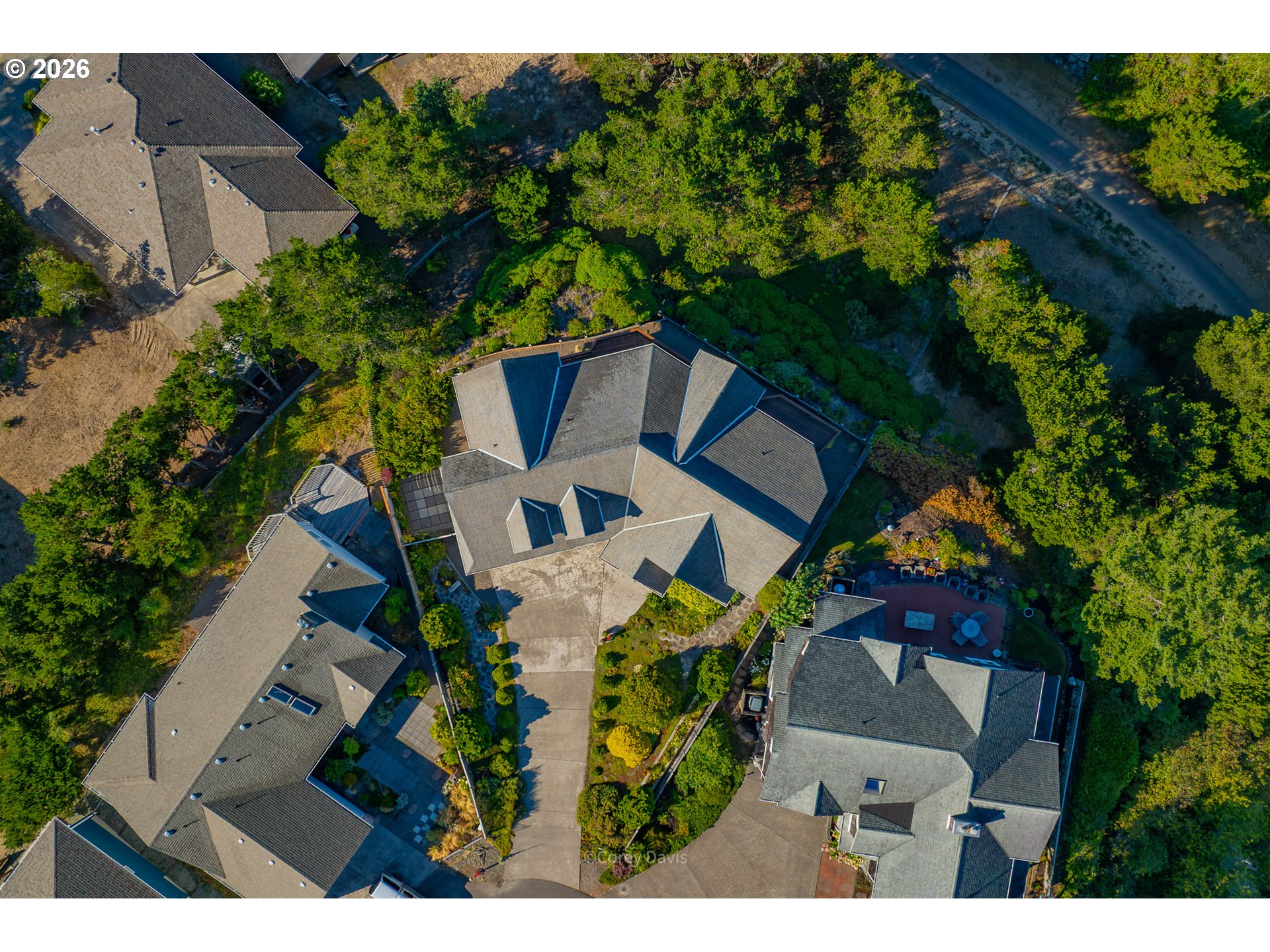 388 RIDGE CT