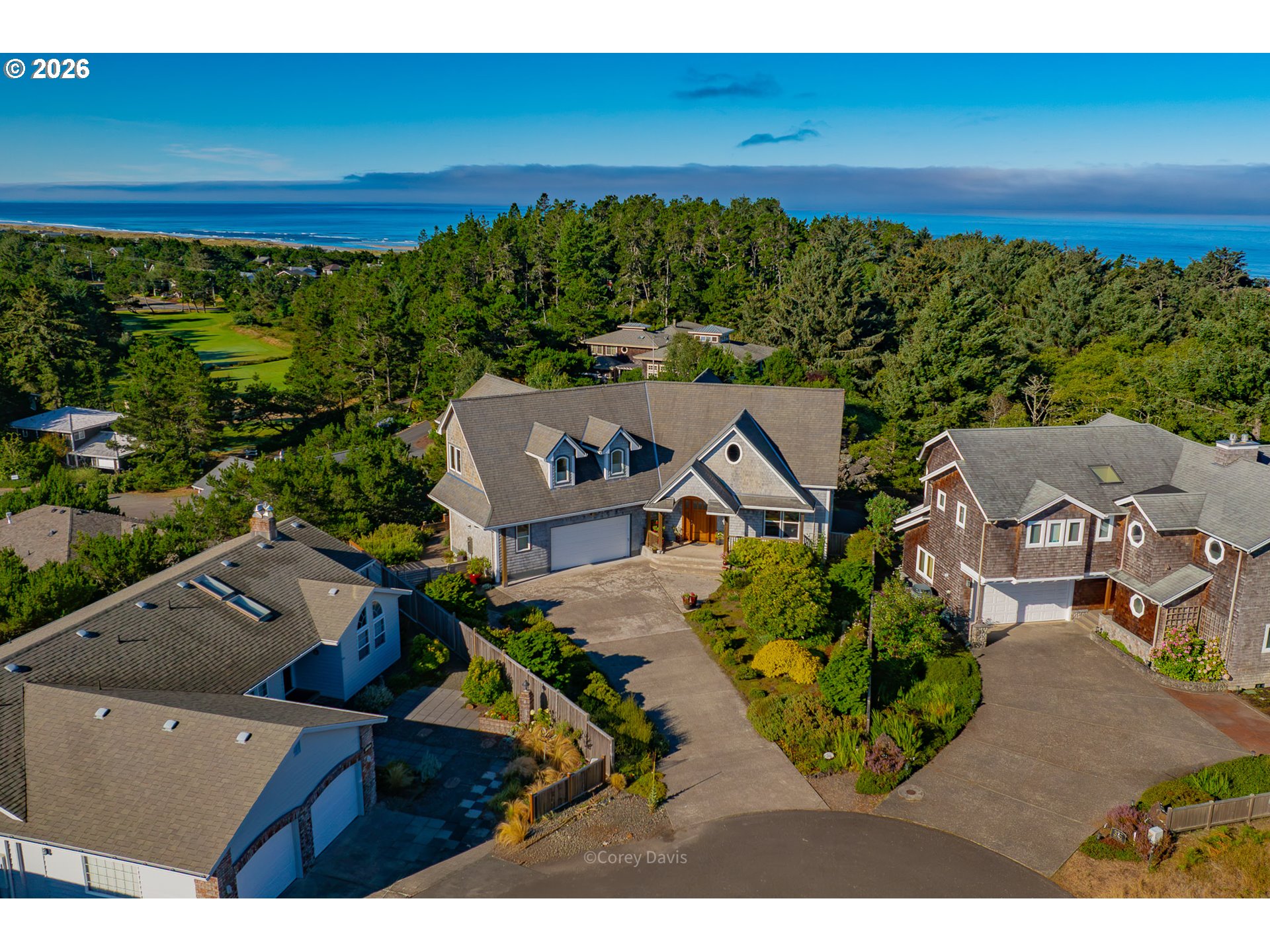 388 RIDGE CT