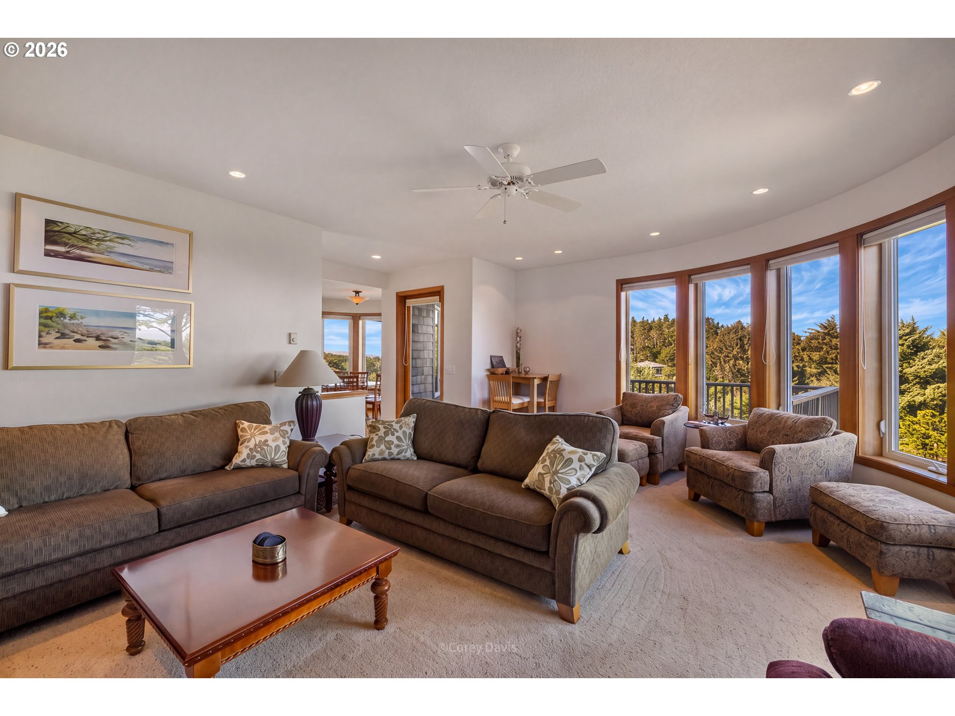 388 RIDGE CT