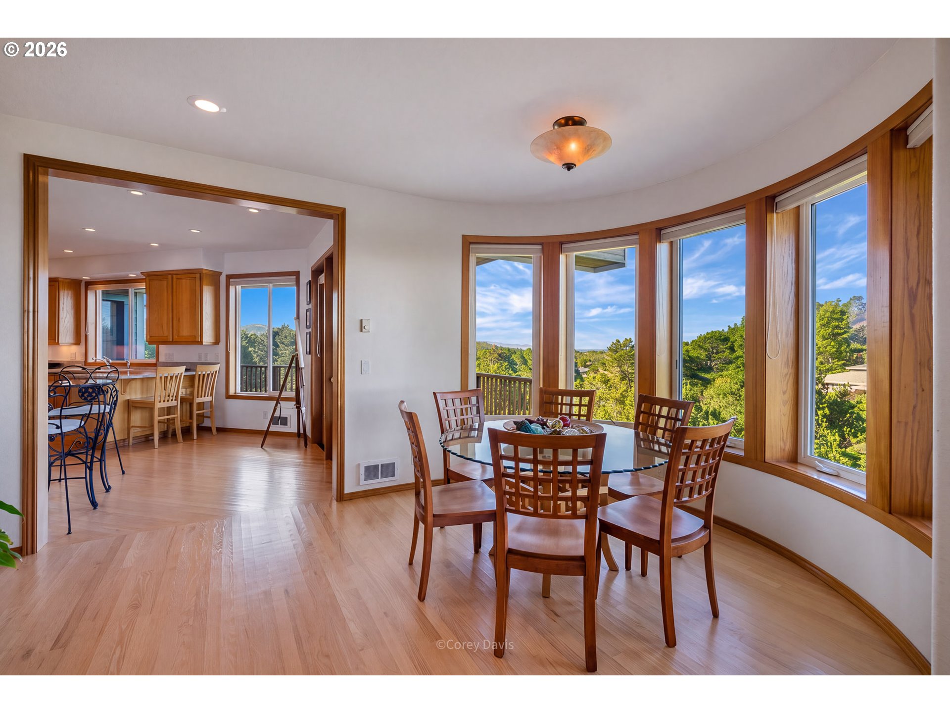 388 RIDGE CT