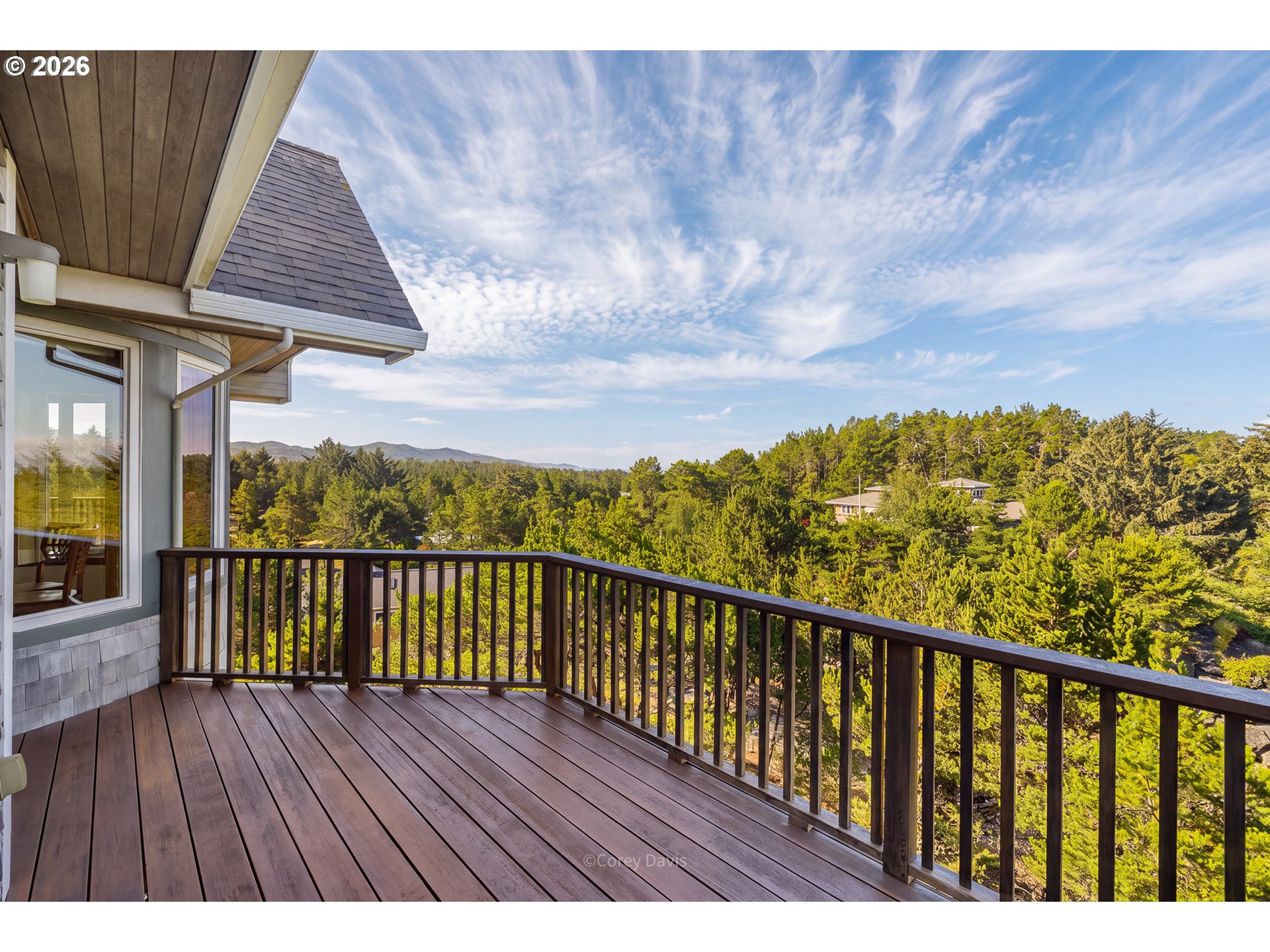 388 RIDGE CT