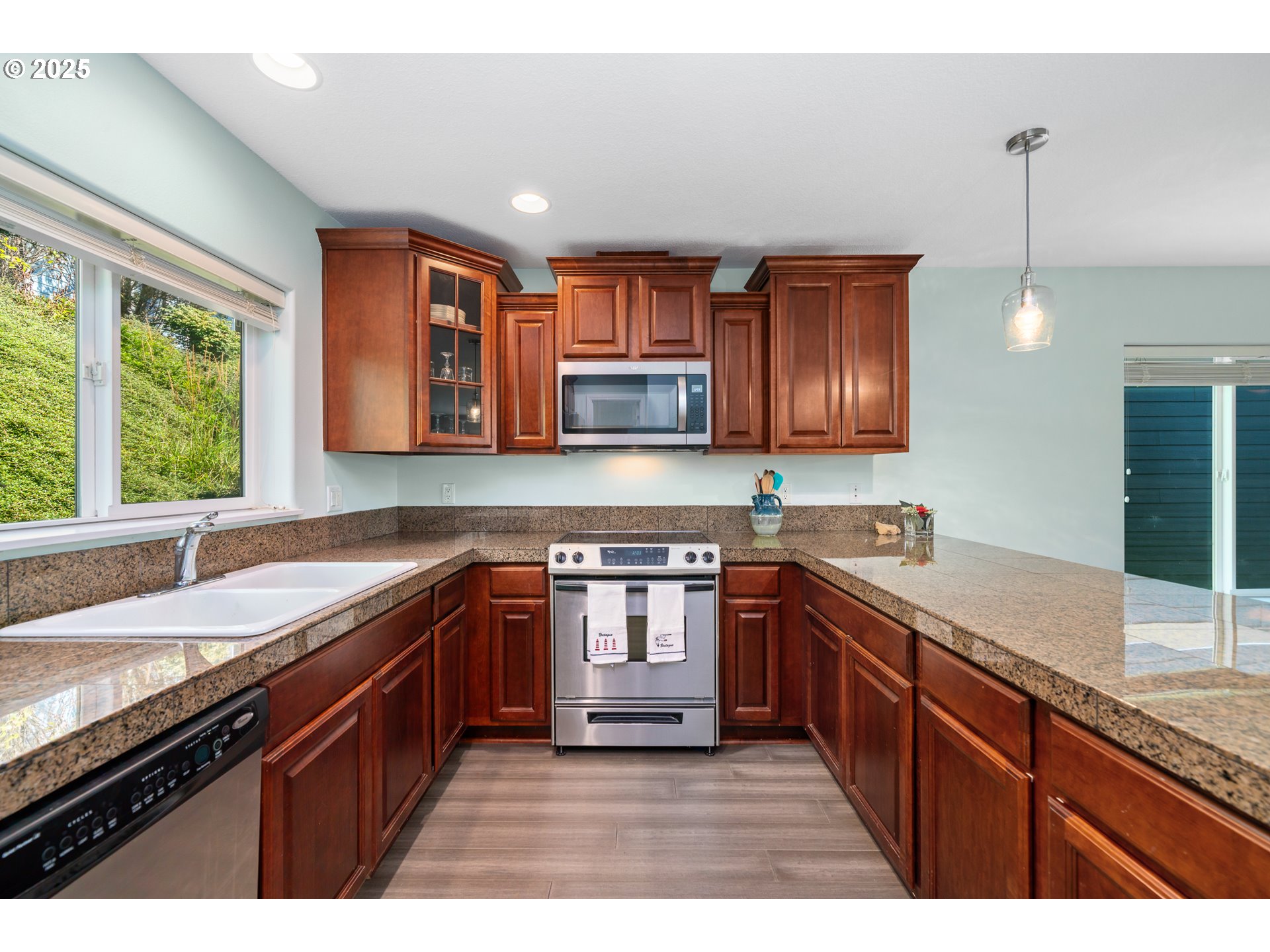 13150 D ST 12